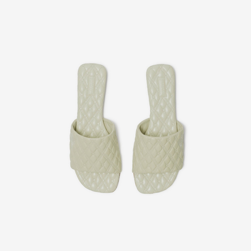 Leather Quilt Slides 5