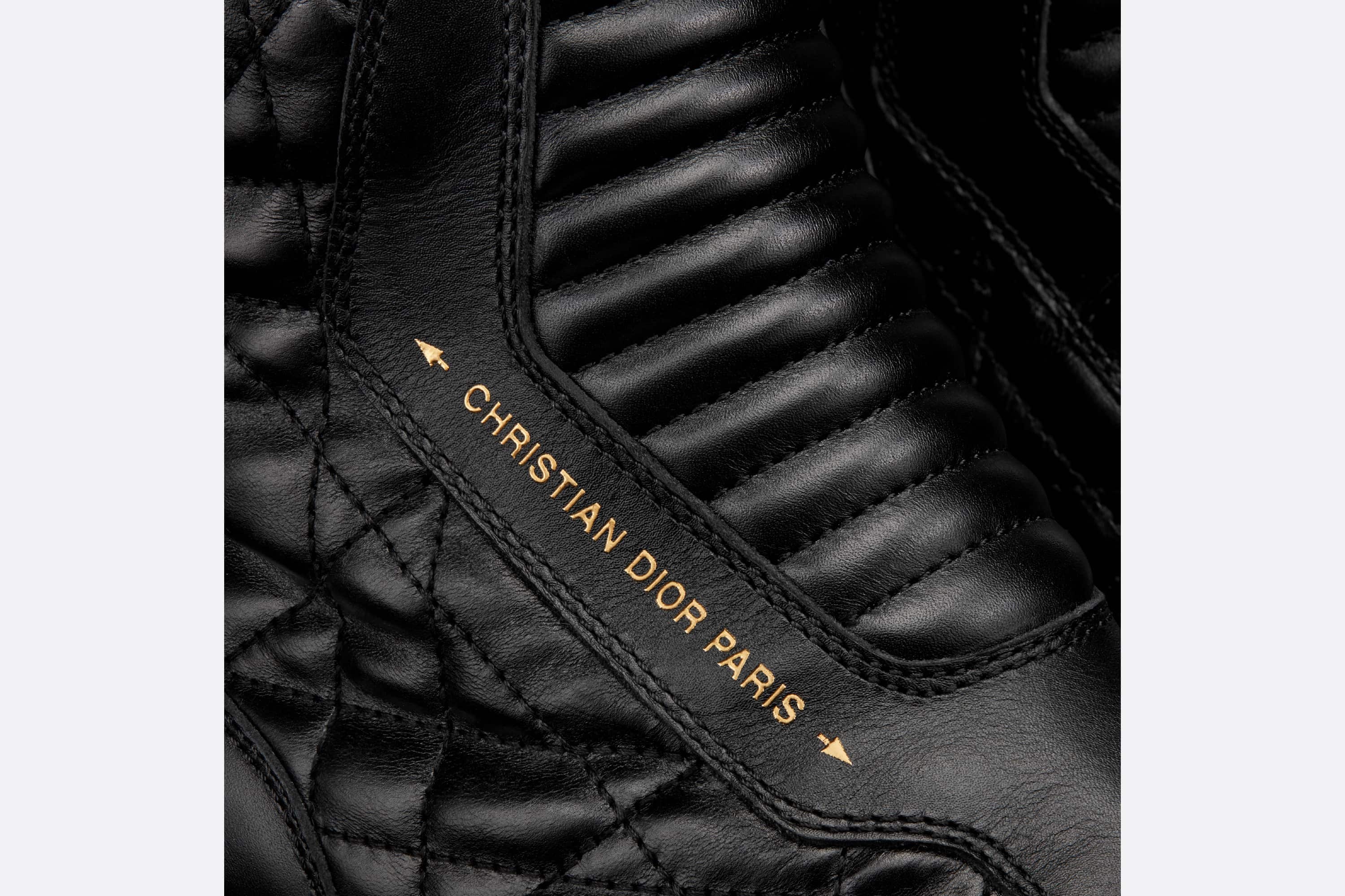 D-Leader Ankle Boot - 6
