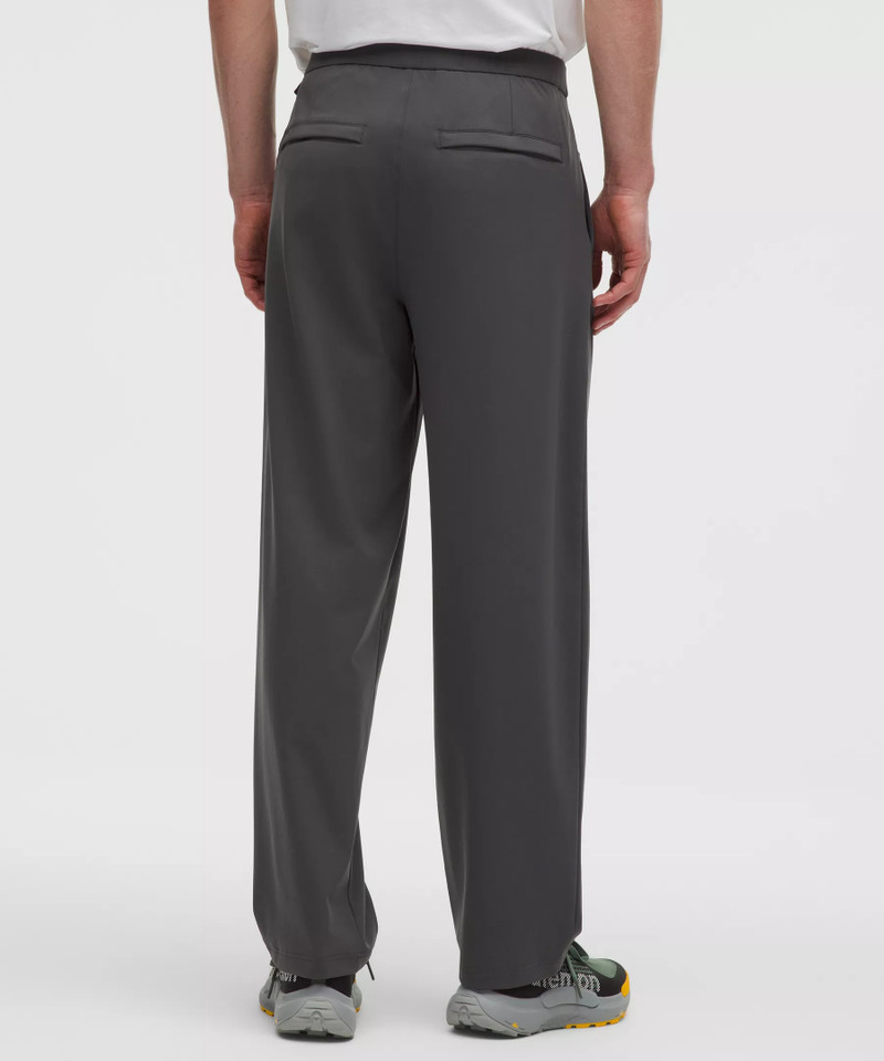 Men's Daydrift Relaxed-Fit Pleated Trouser *Short 3