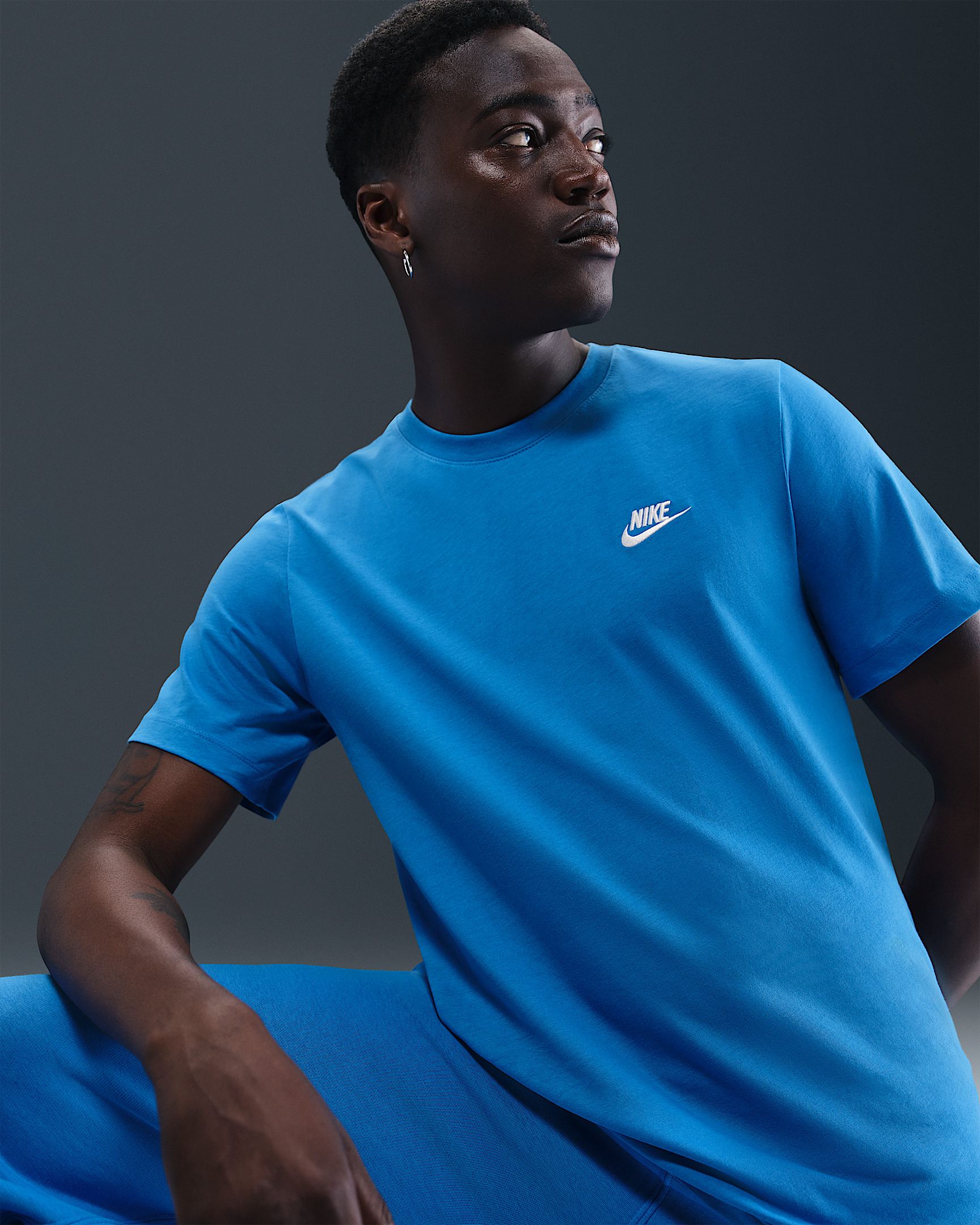 Nike Sportswear Club Men's T-Shirt - 3