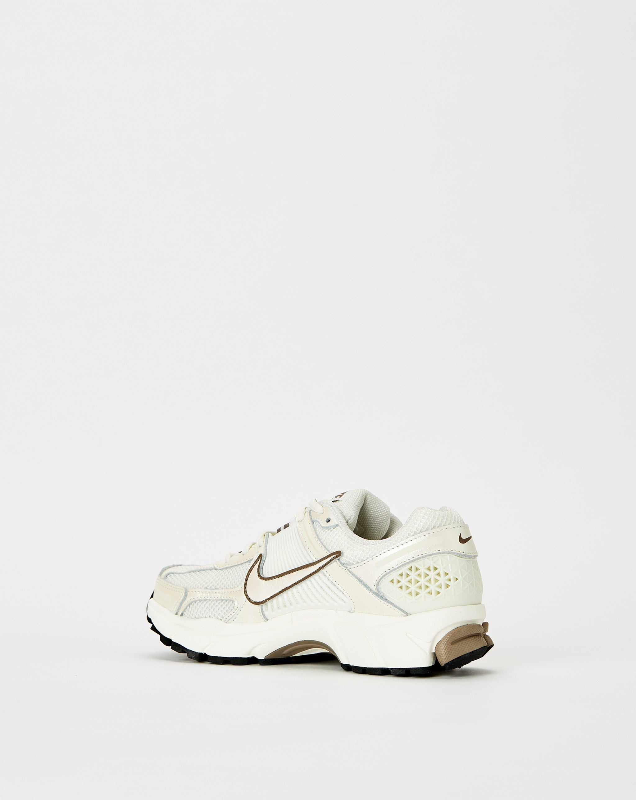 Women's Zoom Vomero 5 - 3