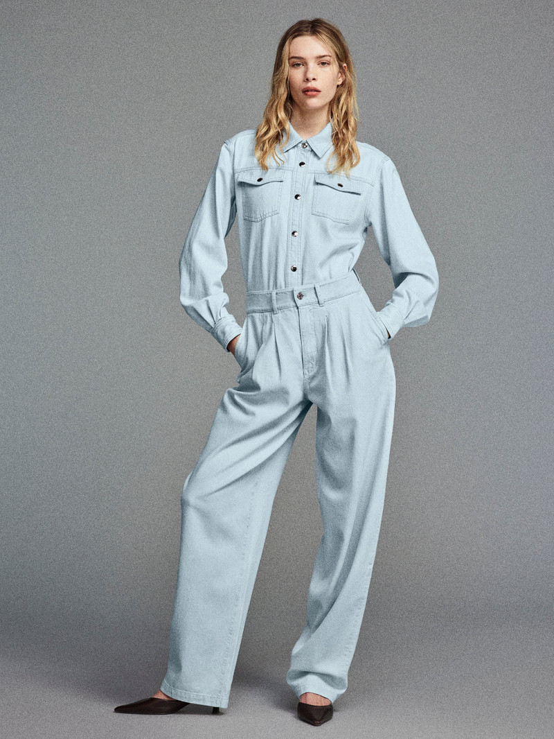 FRAME The Mainstay Shirt in Misty outlook