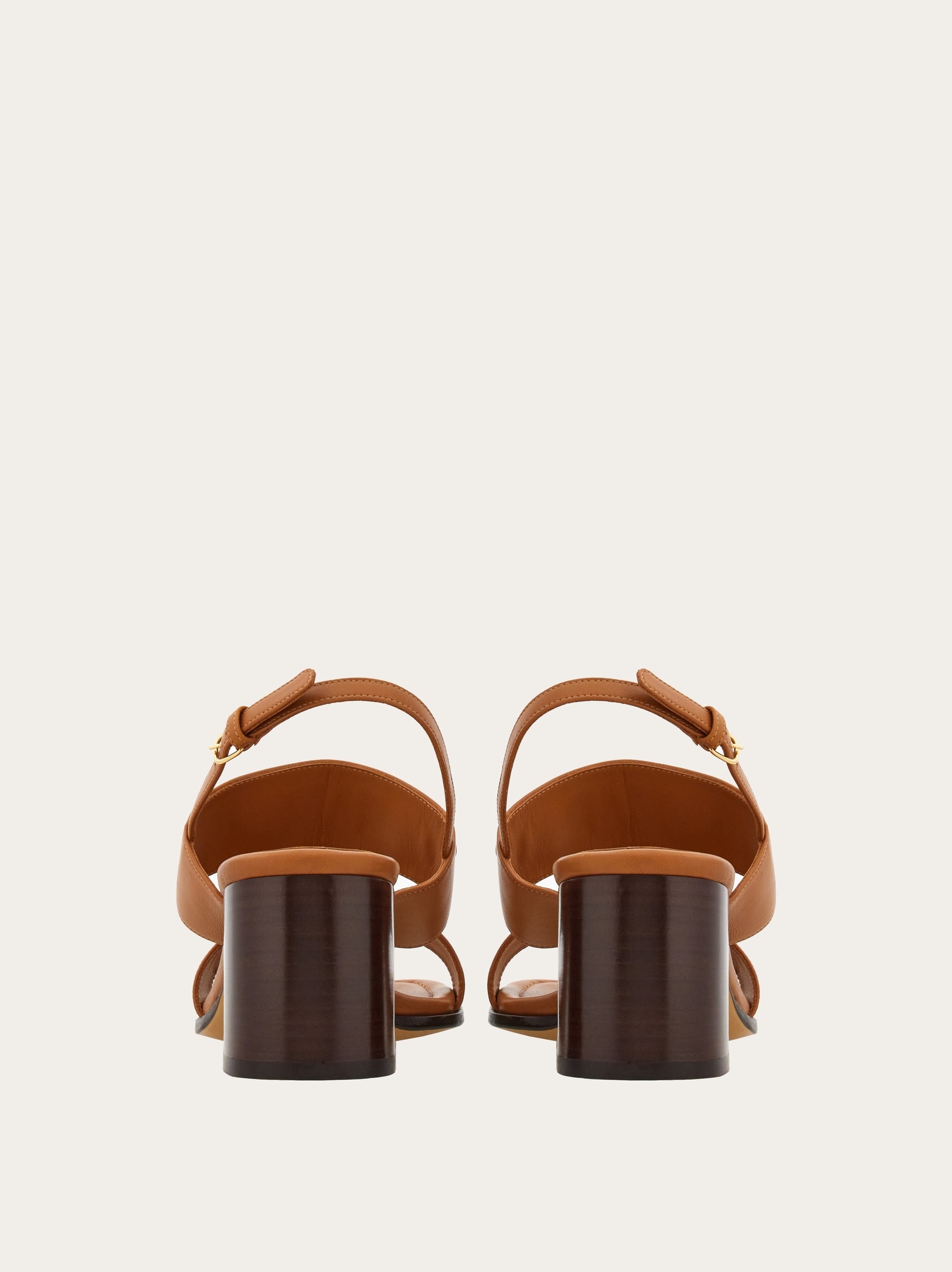 Sandal with Gancini ornament - 4