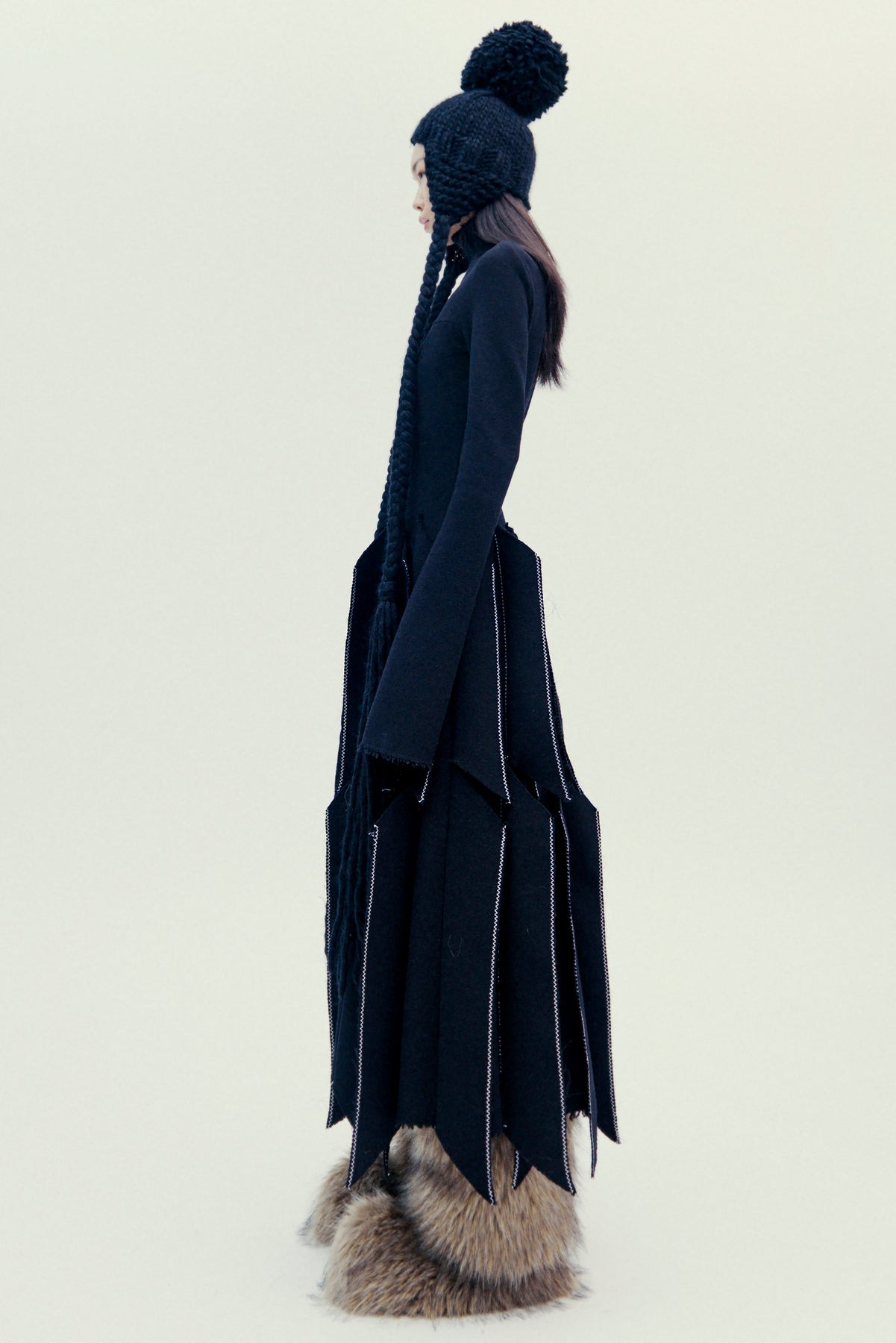DRESS WITH PANELS BLACK - 3