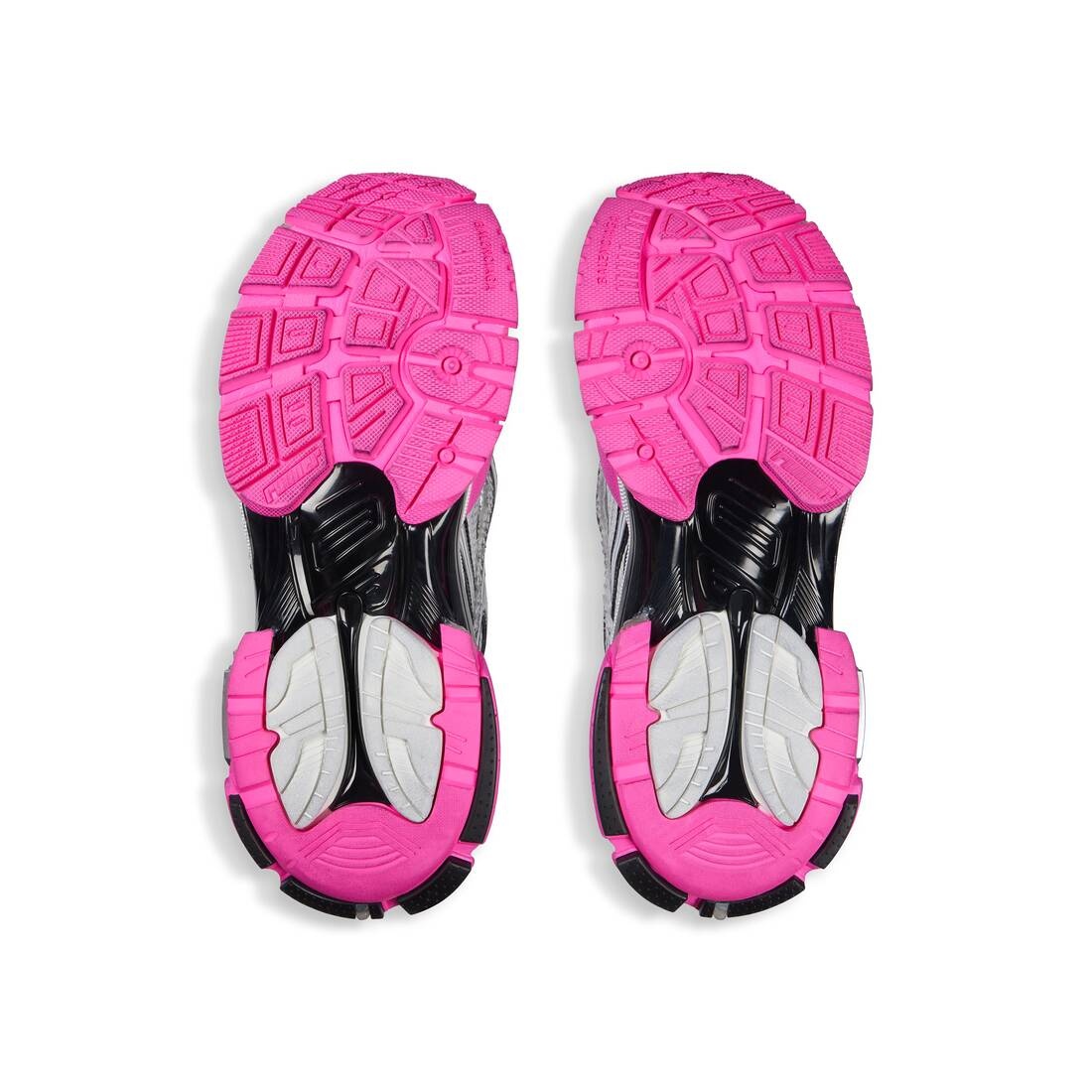 Women's Runner Sneaker in Silver/black/neon-pink - 7