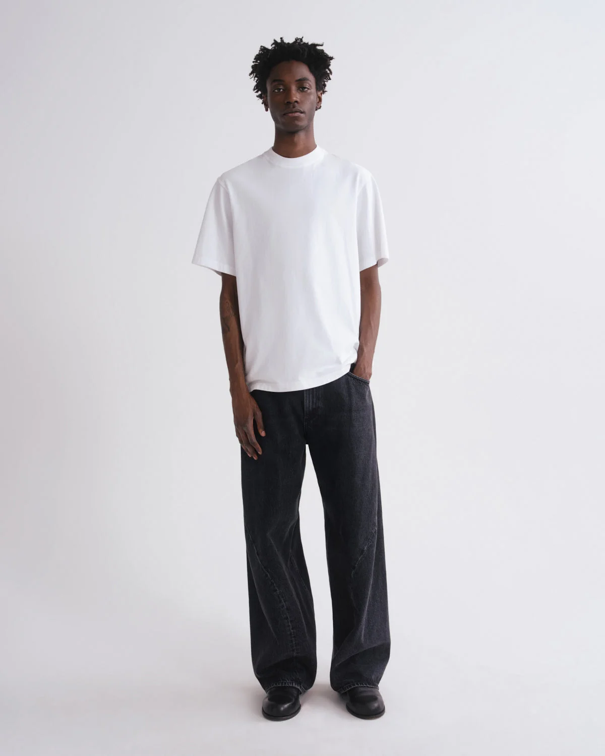 TWIST FRONT CURVE JEAN IN IKON - 1