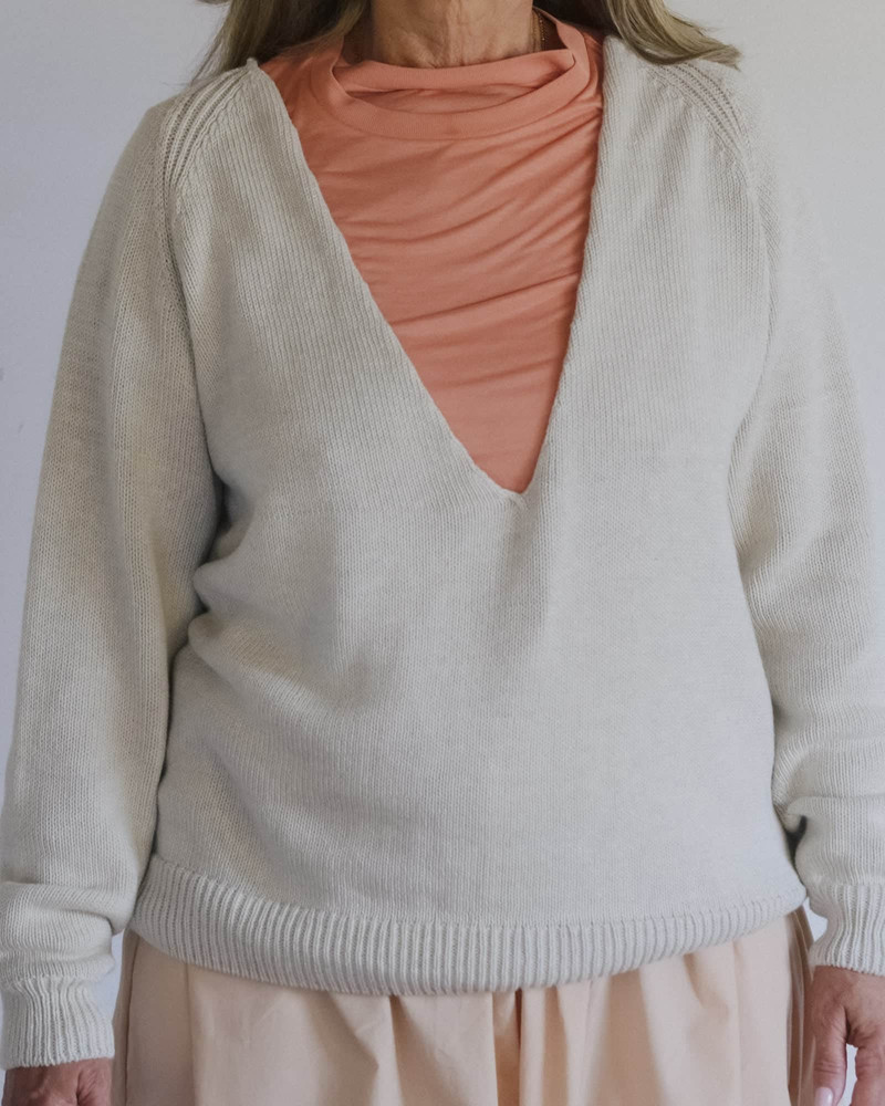 Soar V Neck - Organic Cotton Knit 4