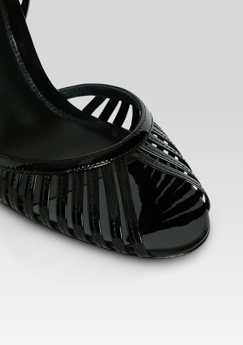 RETROFÊTE ANALU SANDAL outlook