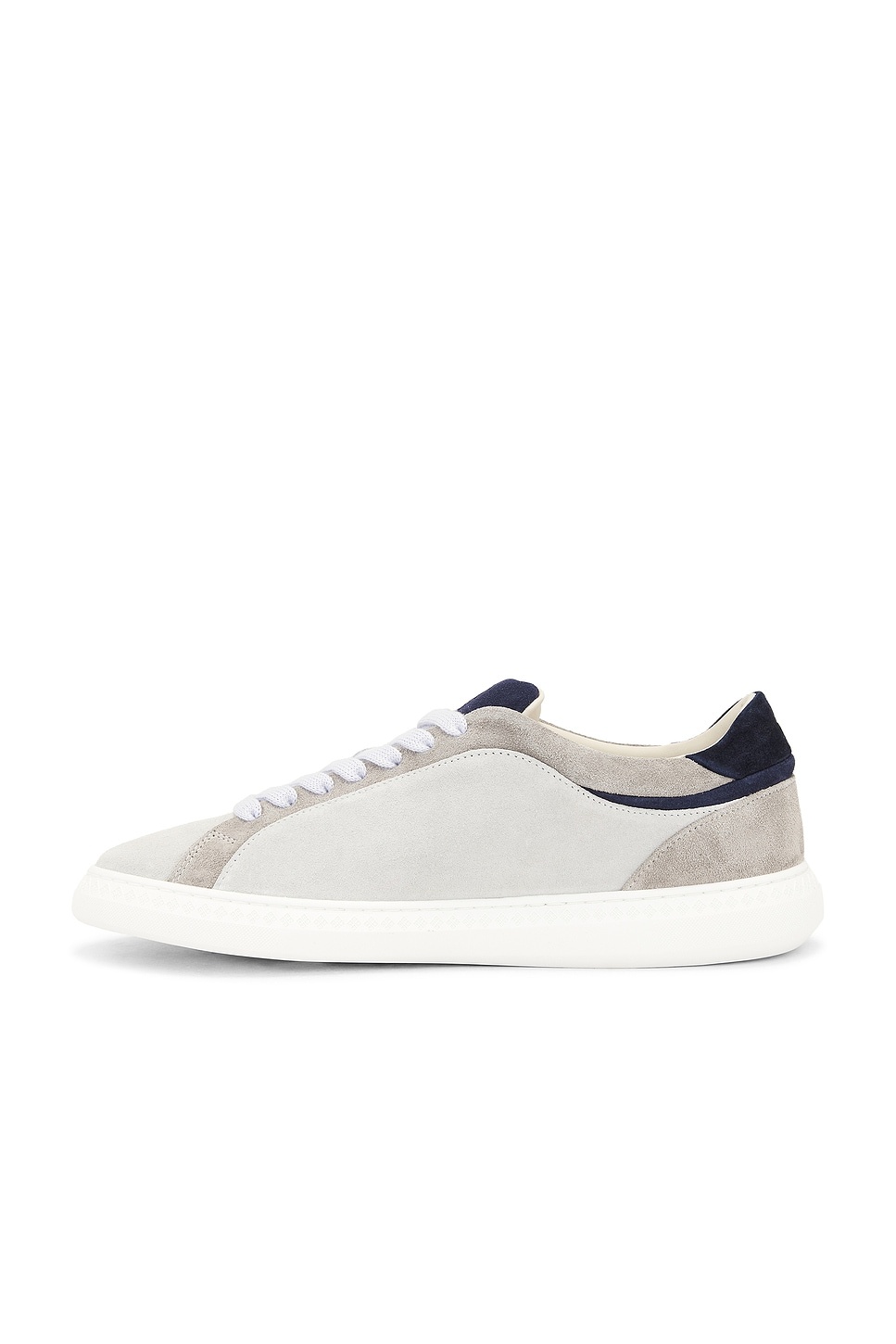 G Set Low Top Lace Up Sneaker - 5