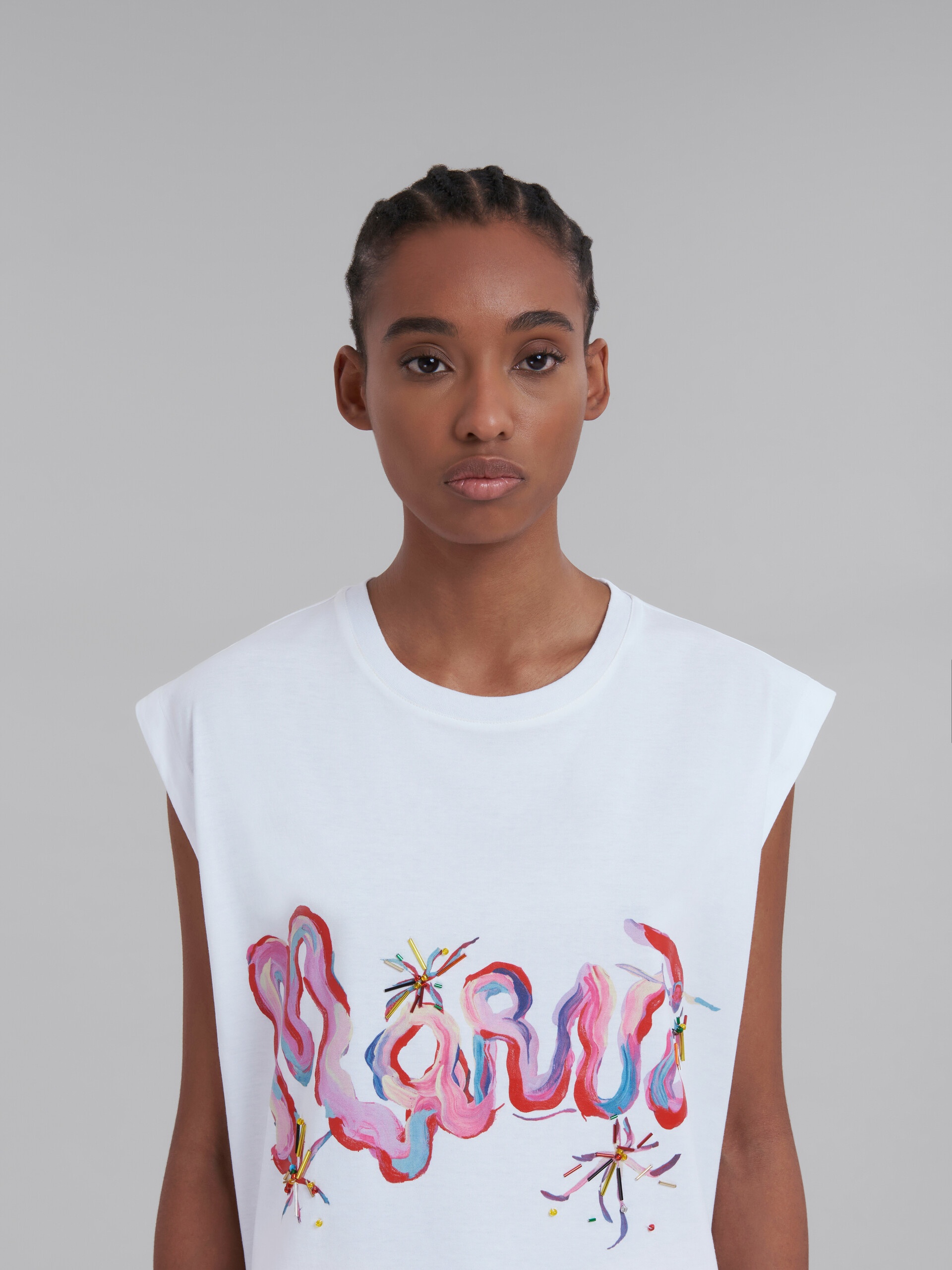 WHITE SLEEVELESS JERSEY T-SHIRT WITH MARNI WHIRL PRINT - 4