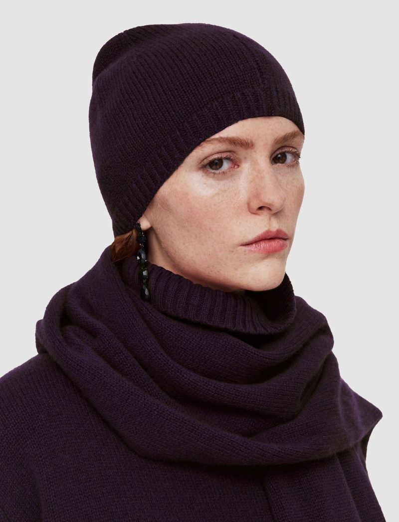 JOSEPH Luxe Cashmere Hat outlook