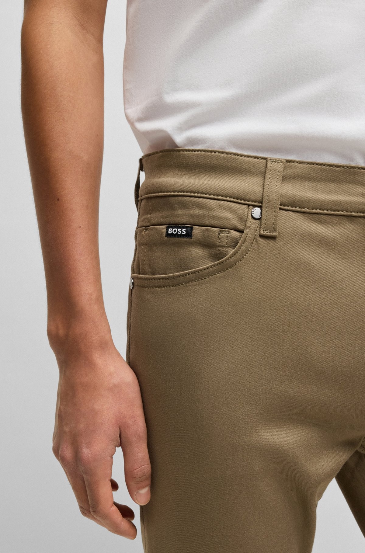 SLIM-FIT JEANS IN PERFORMANCE DENIM - 5