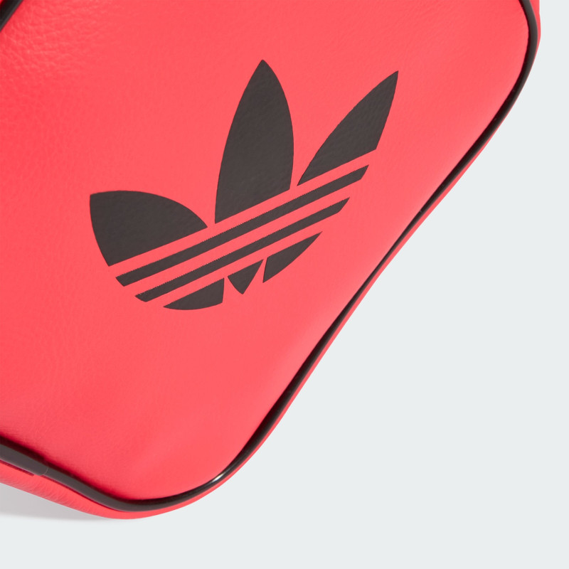 adidas Adicolor Classic Diamond Bag outlook