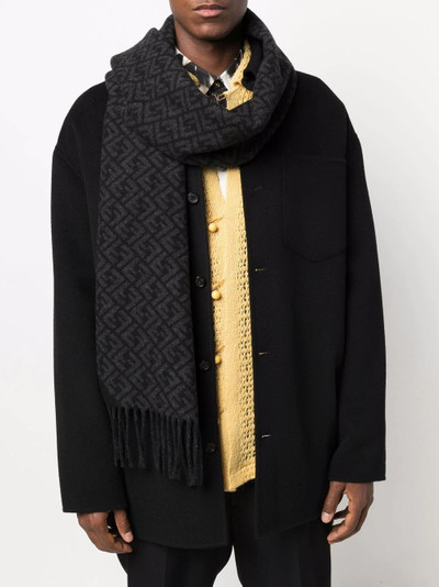 FENDI FF-motif knitted fringe-trim scarf outlook