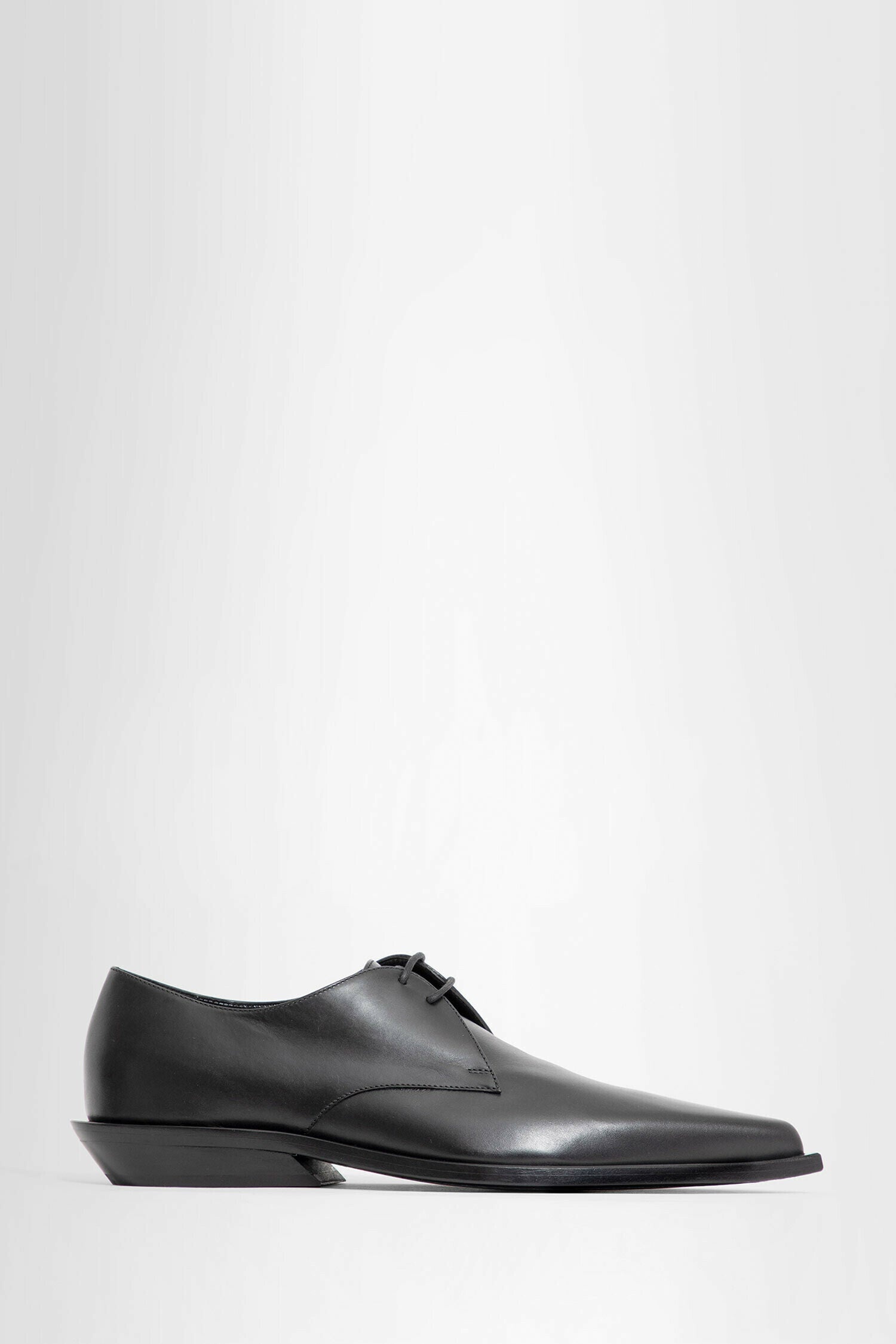 Jip-Pointy-Derby-Shoes - 2