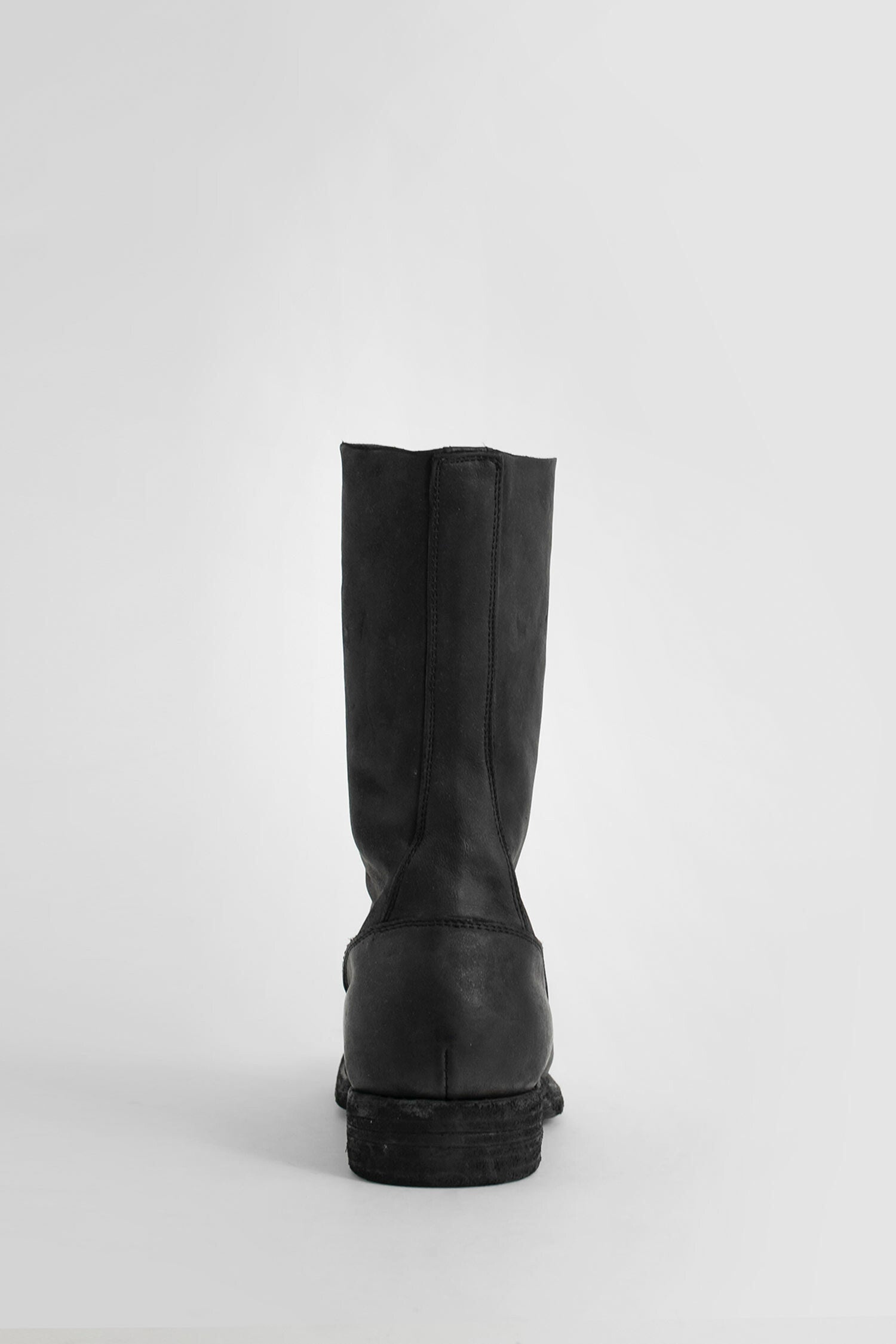 Black-Smooth-Horse-Front-Zip-Boots - 3