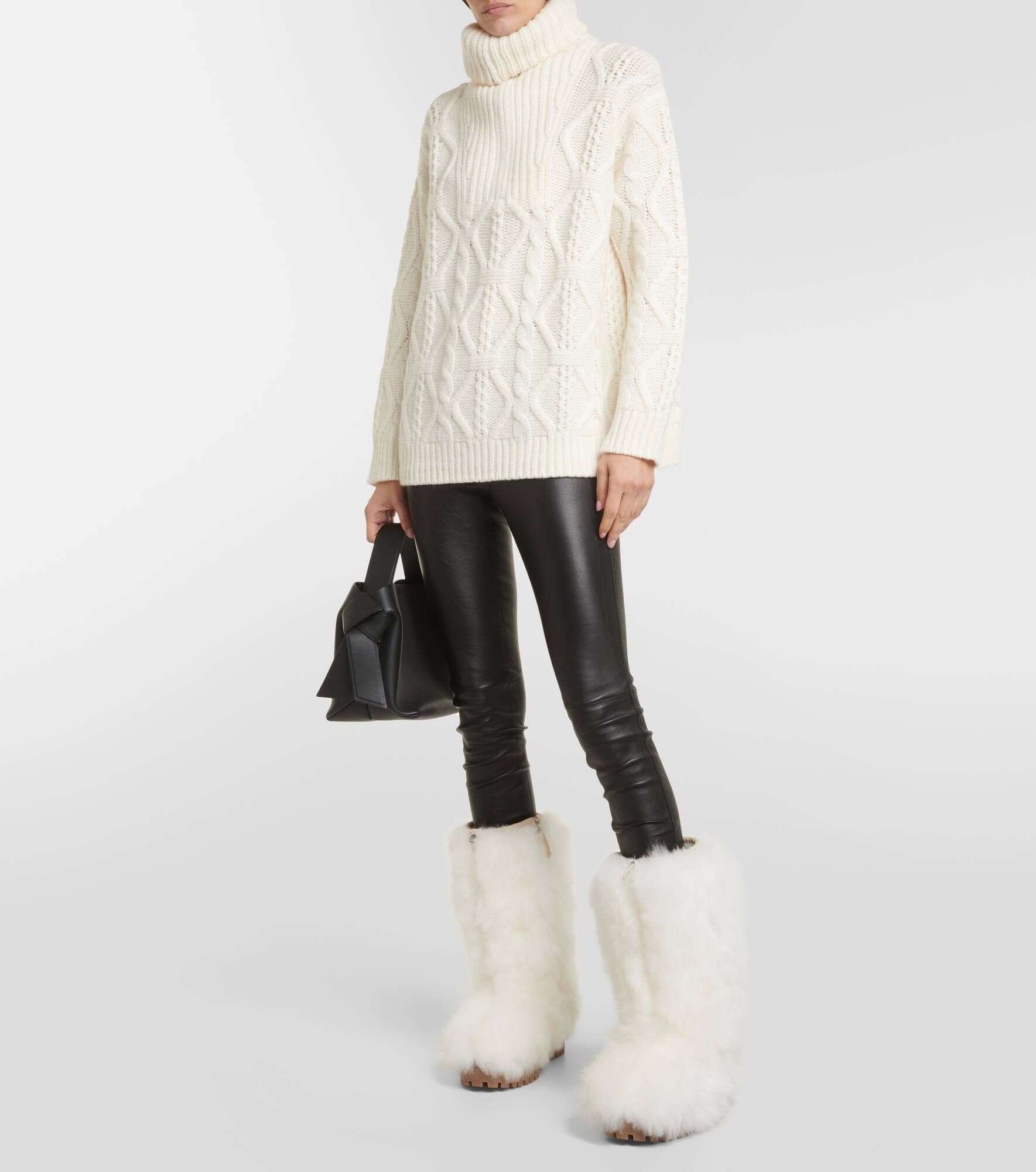 Shearling boots - 2