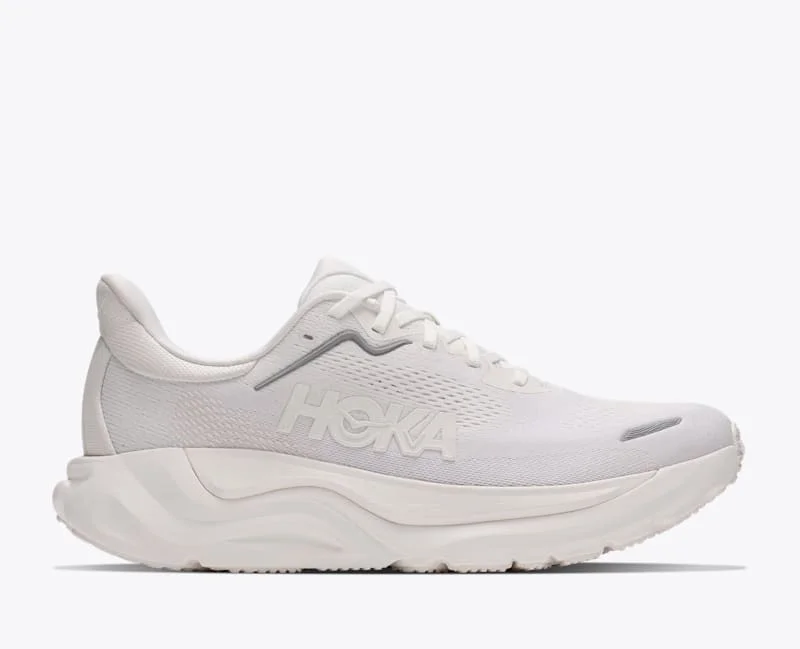 Women's Arahi 9 Shoes in White/White - 1