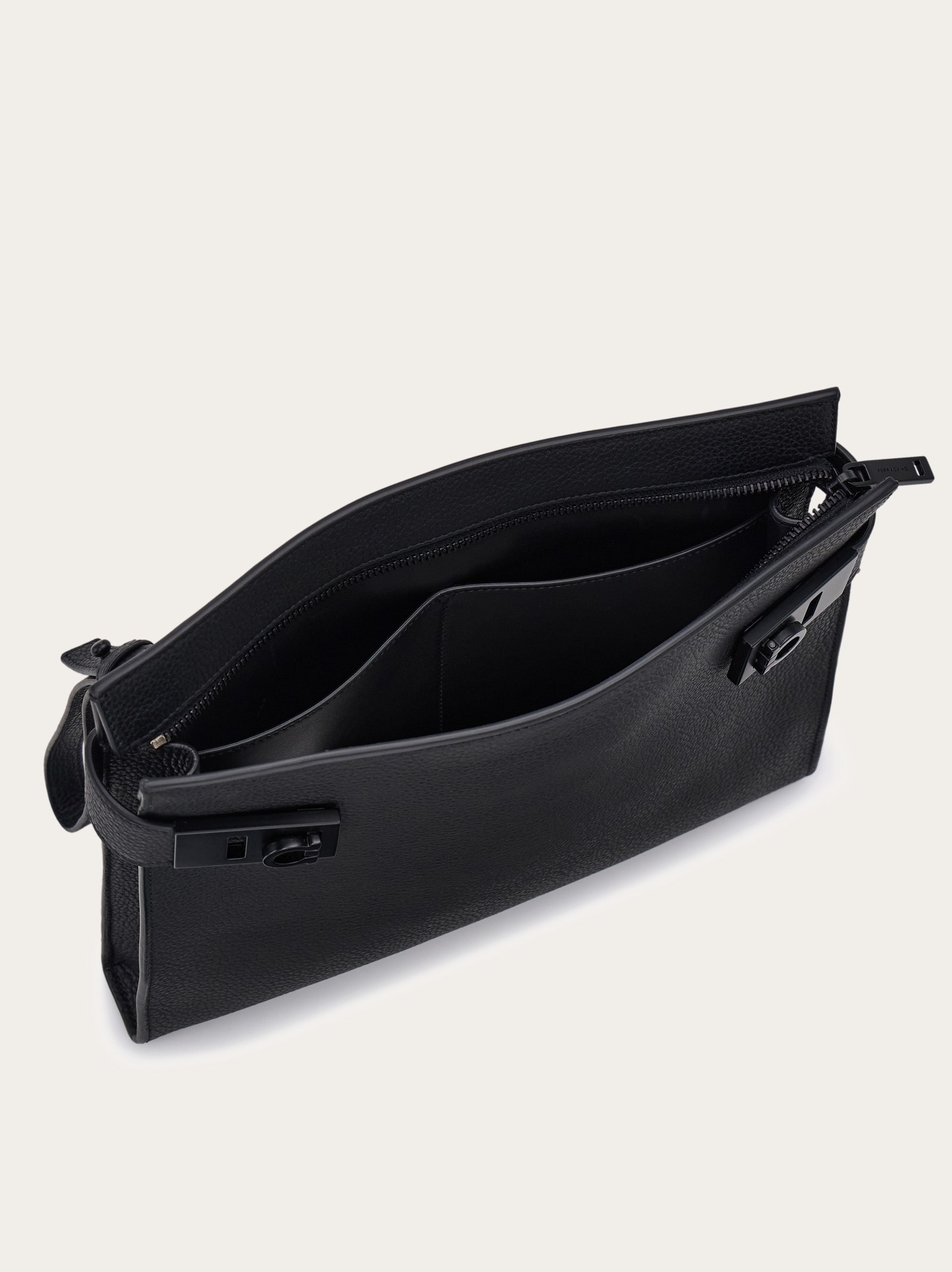 Pouch with Gancini buckles - 5