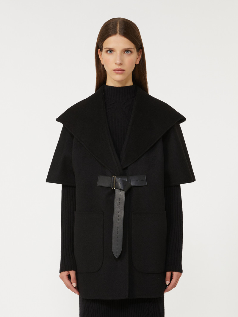 NEWDORICO Camel-hair cape 3