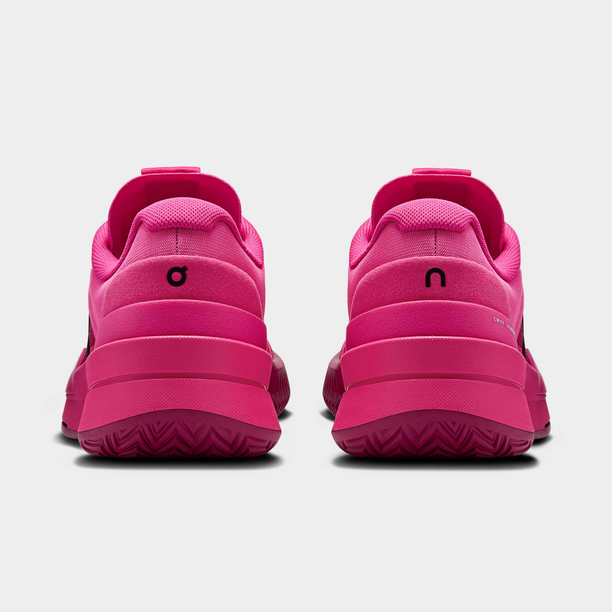 On The Roger Pro 2 Women's Pink/Grenadine - 6