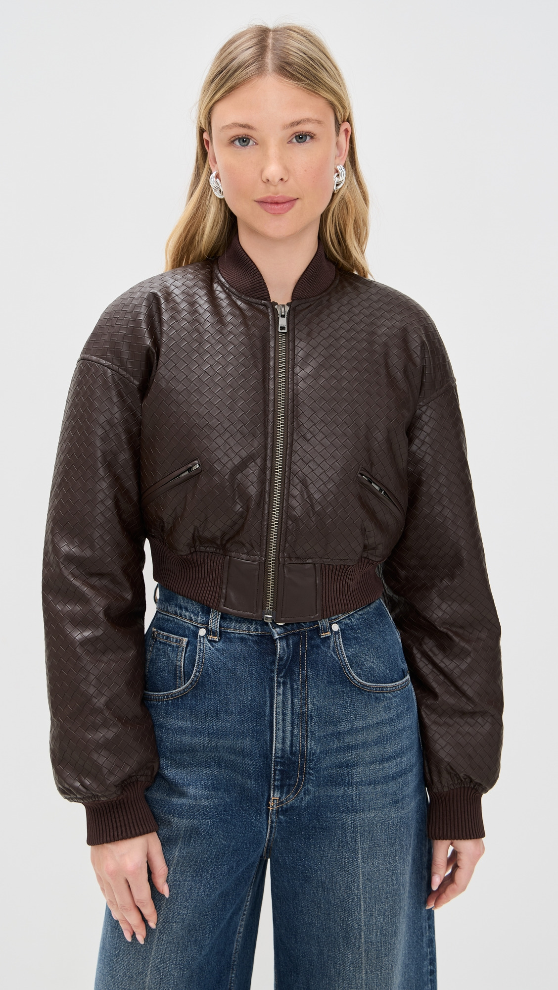 Cropped Puffer Jacket - 7