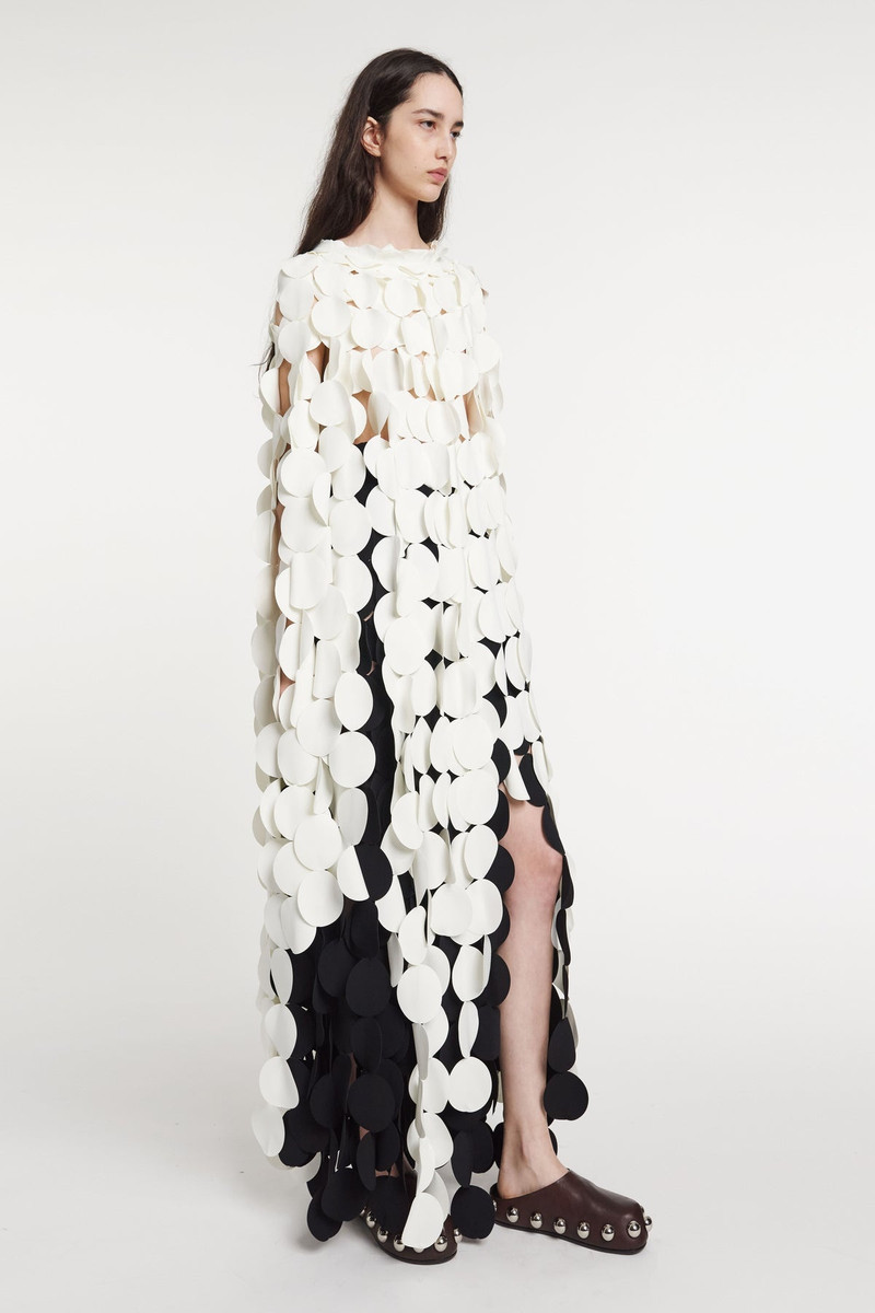 MULTI CIRCLE LAYERED CAPE TOP IVORY 2