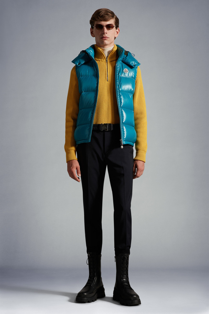 Moncler Bormes Down Vest outlook