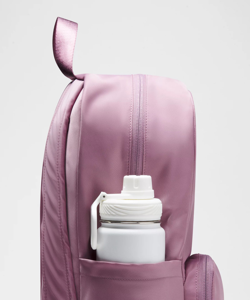 Everywhere Backpack 22L 4