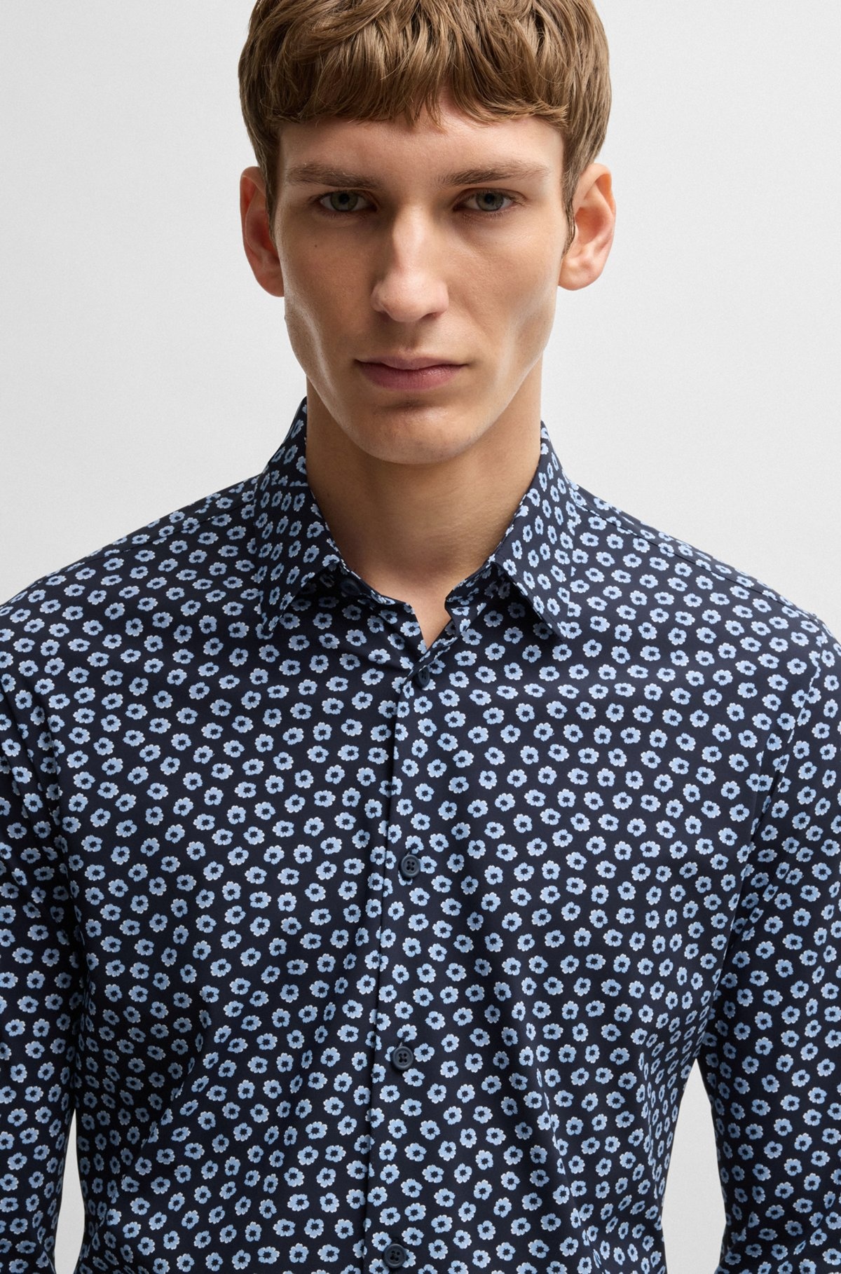 SLIM-FIT SHIRT IN FLORAL-PRINT PERFORMANCE-STRETCH JERSEY - 3