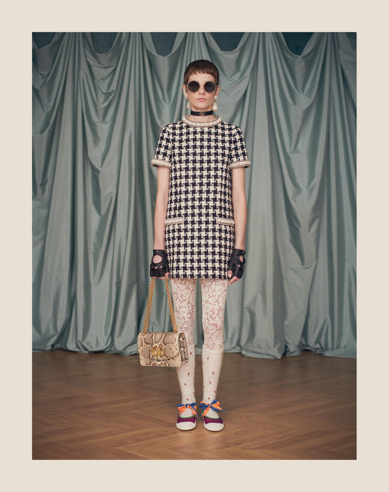EMBROIDERED DAMIER LIGHT TWEED SHORT DRESS 10