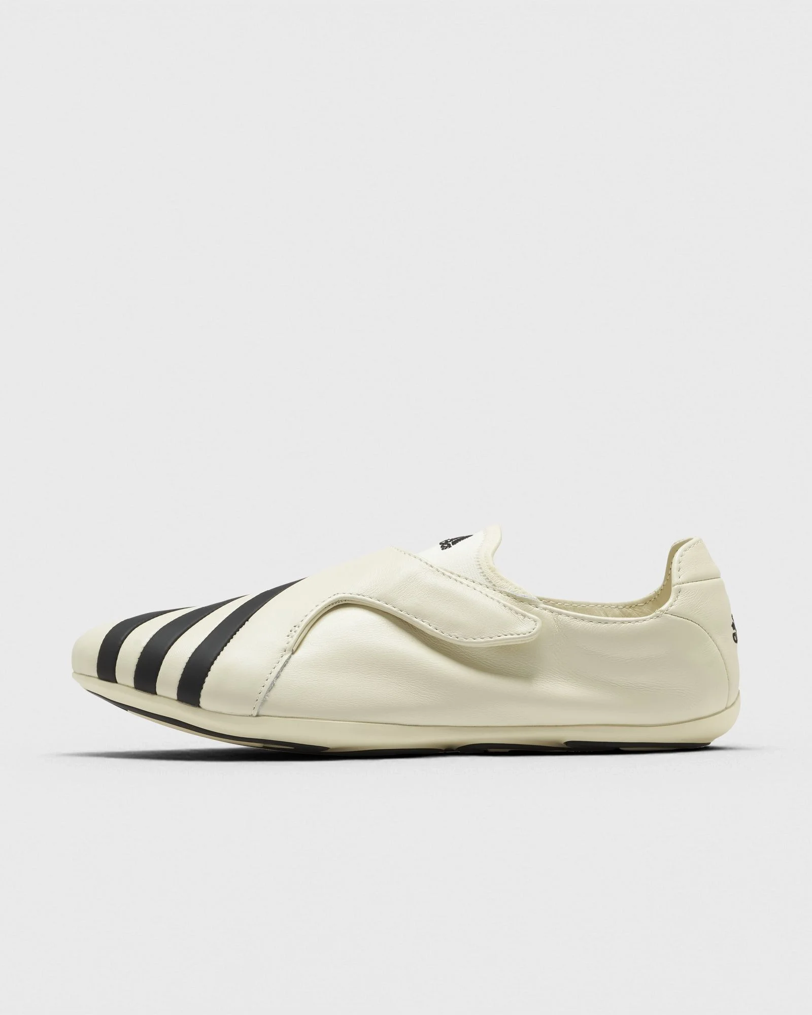 x Pharrell Williams YOGA VARIO - 1