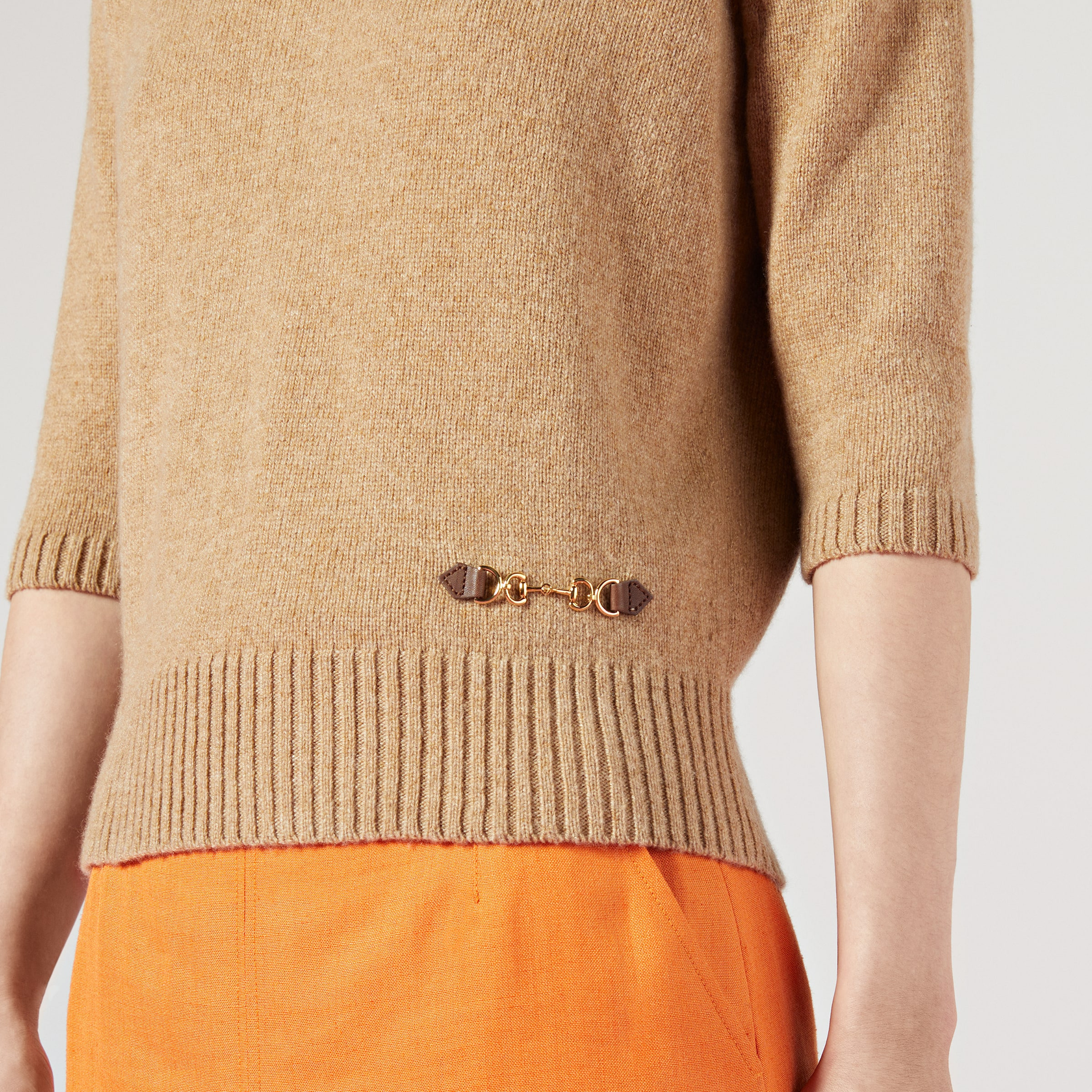 Cashmere top with Horsebit - 5