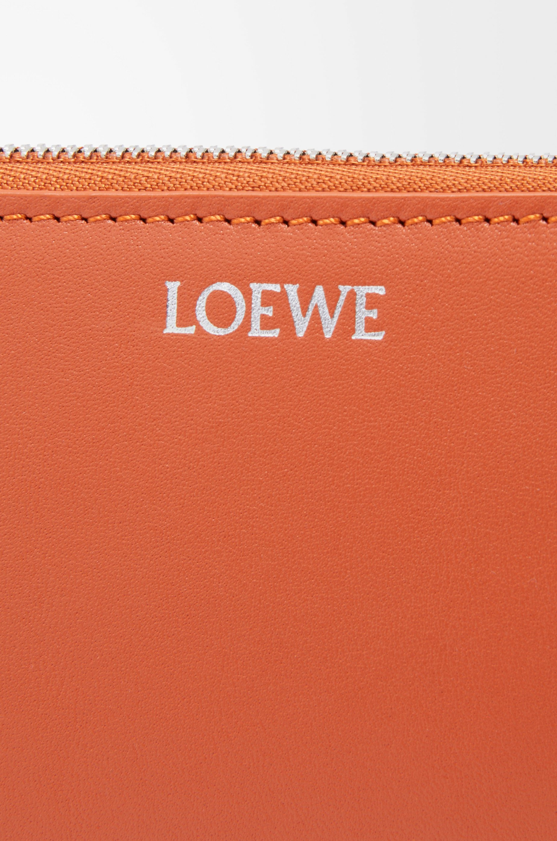 Knot zip around wallet in shiny nappa calfskin - 5