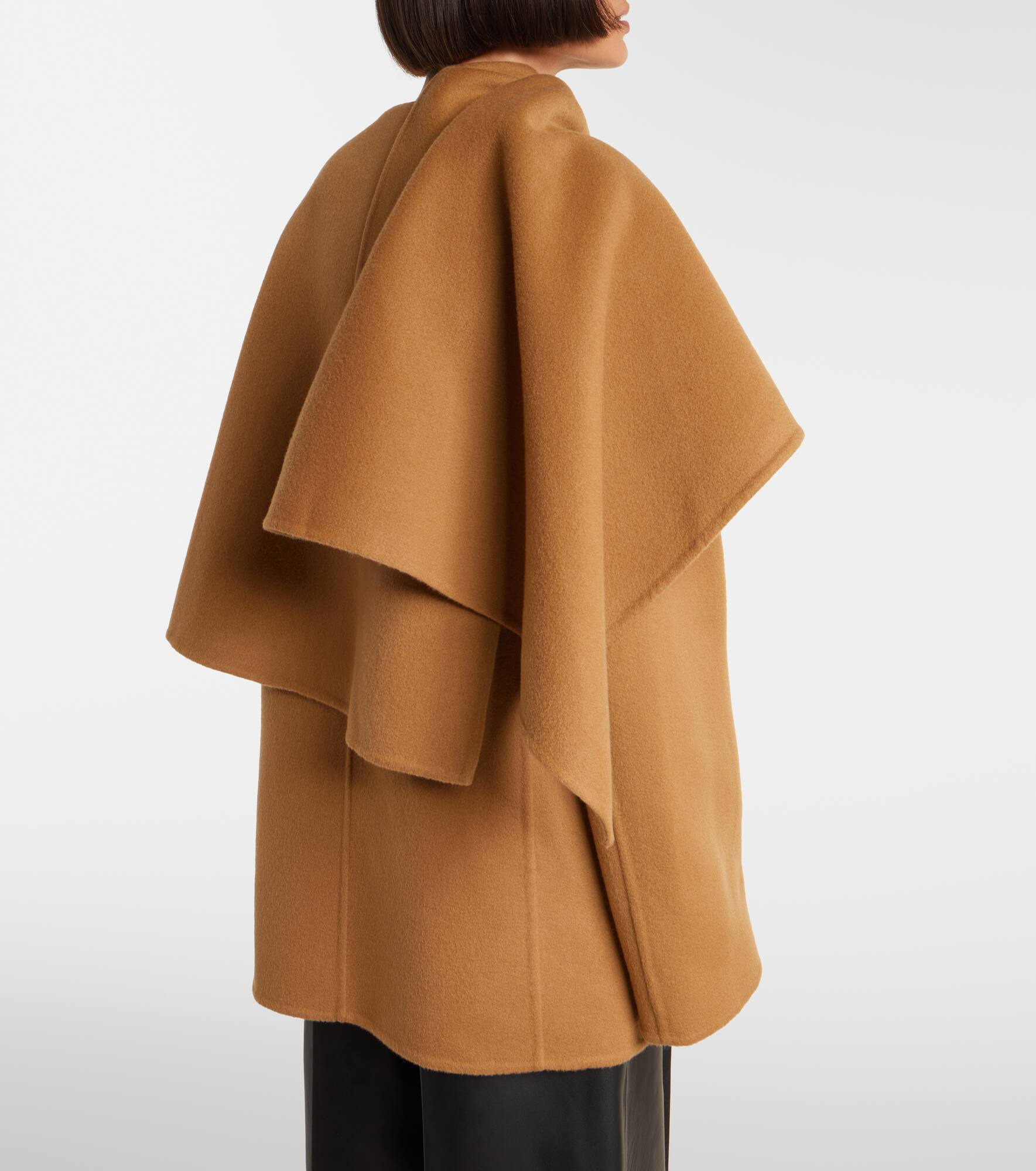 Dak caped wool-blend coat - 5
