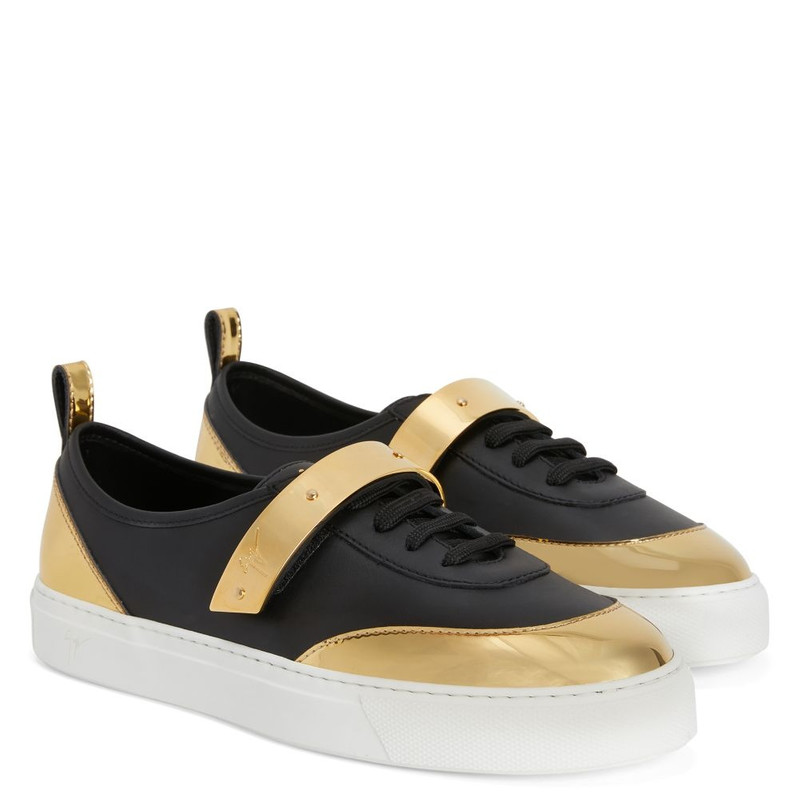 Giuseppe Zanotti Giuseppe Zanotti Zenas outlook