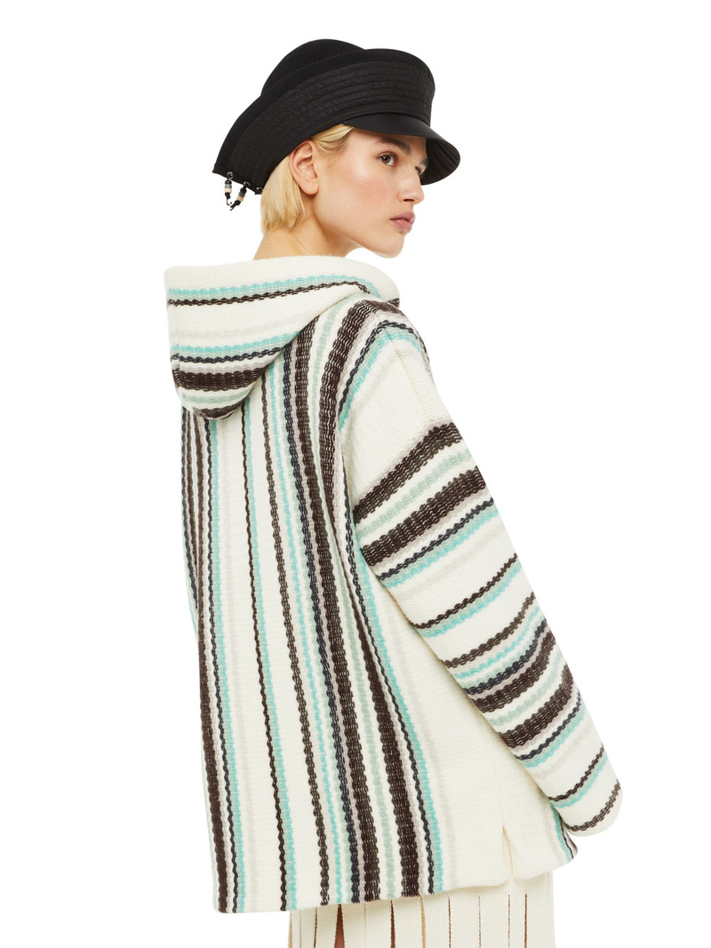 Ushuaia Stories Baja Hoodie 8