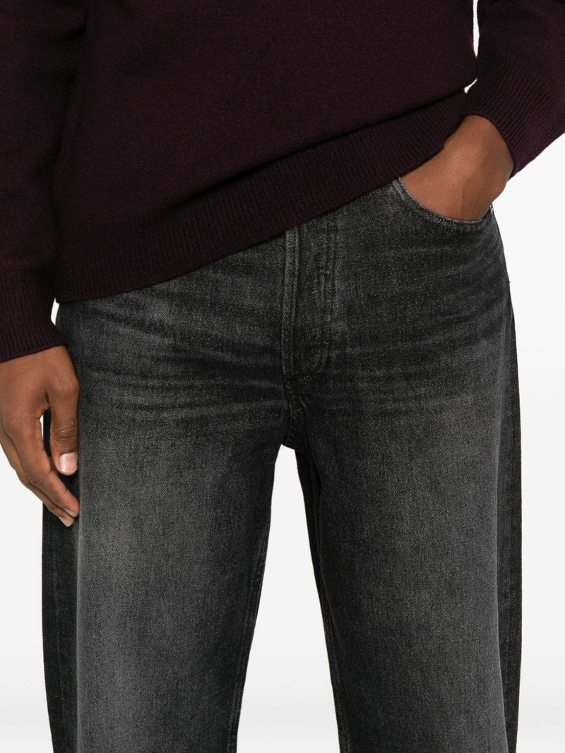 straight-leg jeans 5