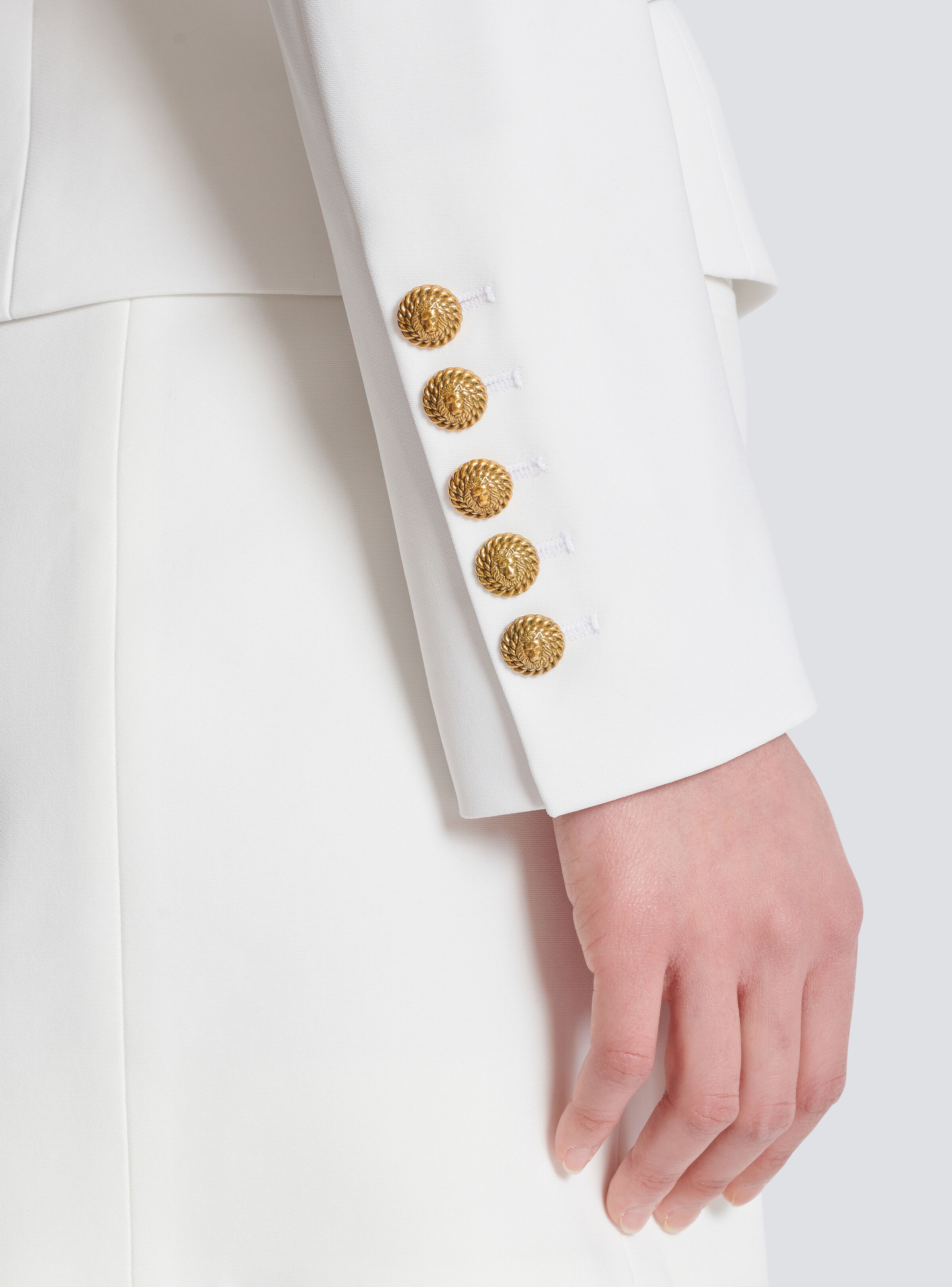6-button two-tone jacket - 6