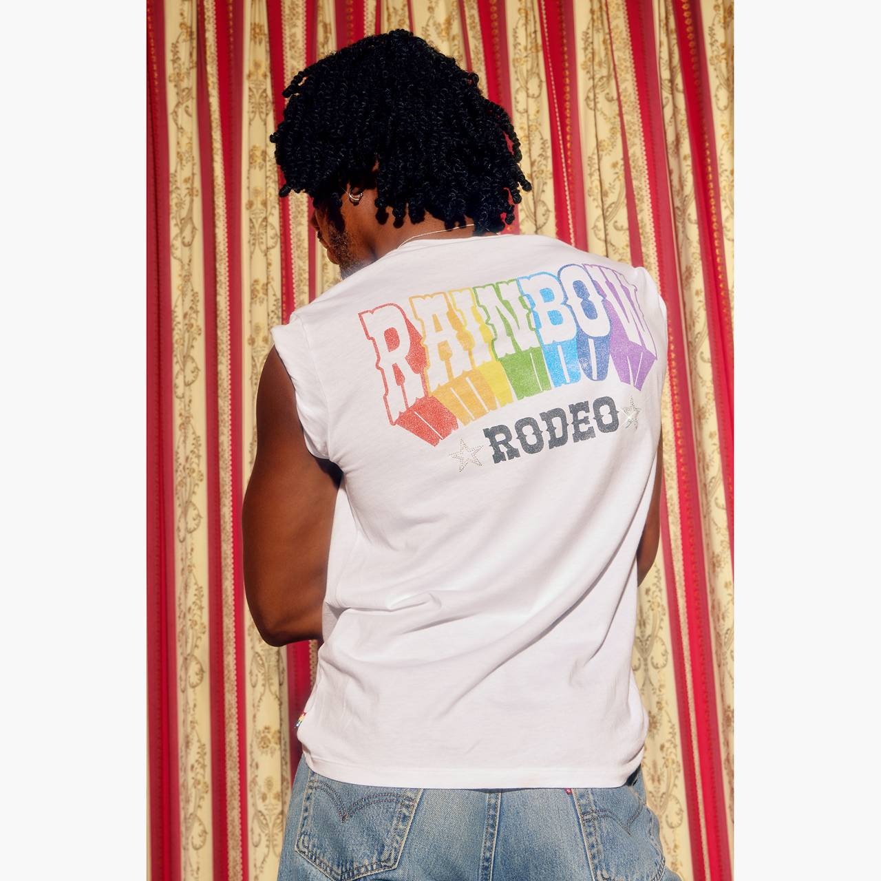 LEVI'S® PRIDE COMMUNITY TEE - 10