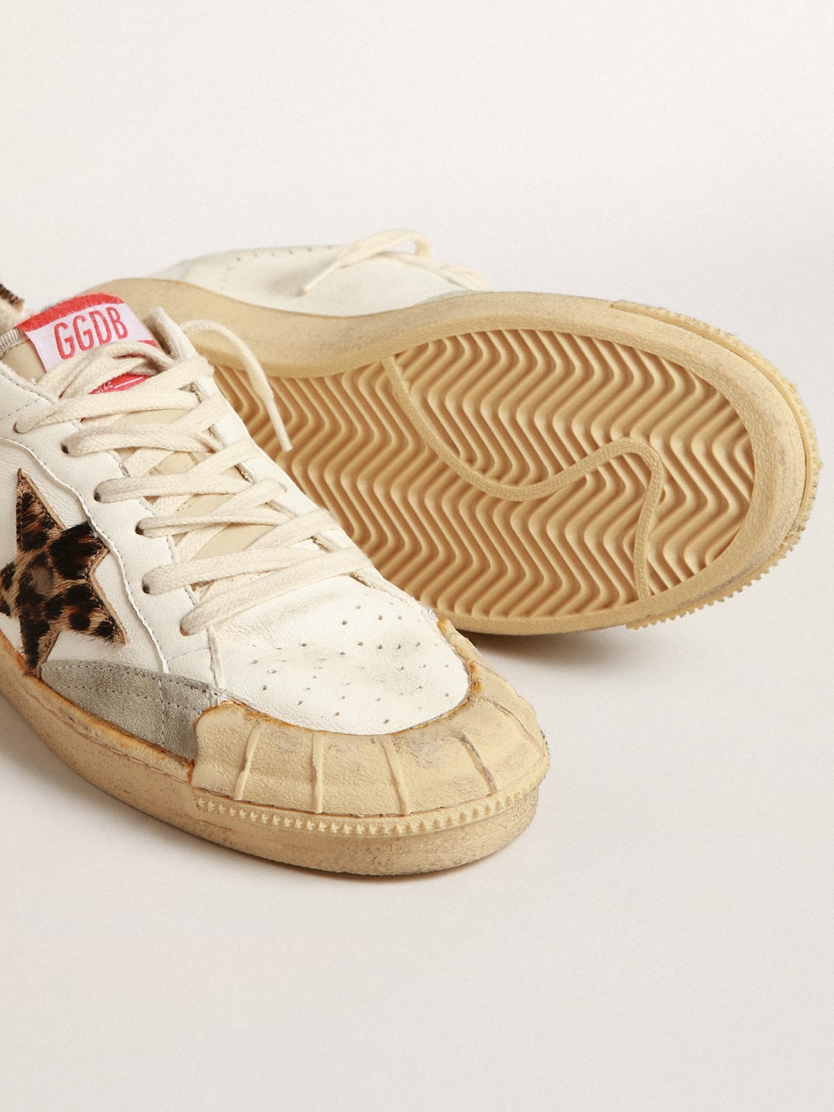 Ball Star in nappa with leopard-print pony skin star and heel tab - 3