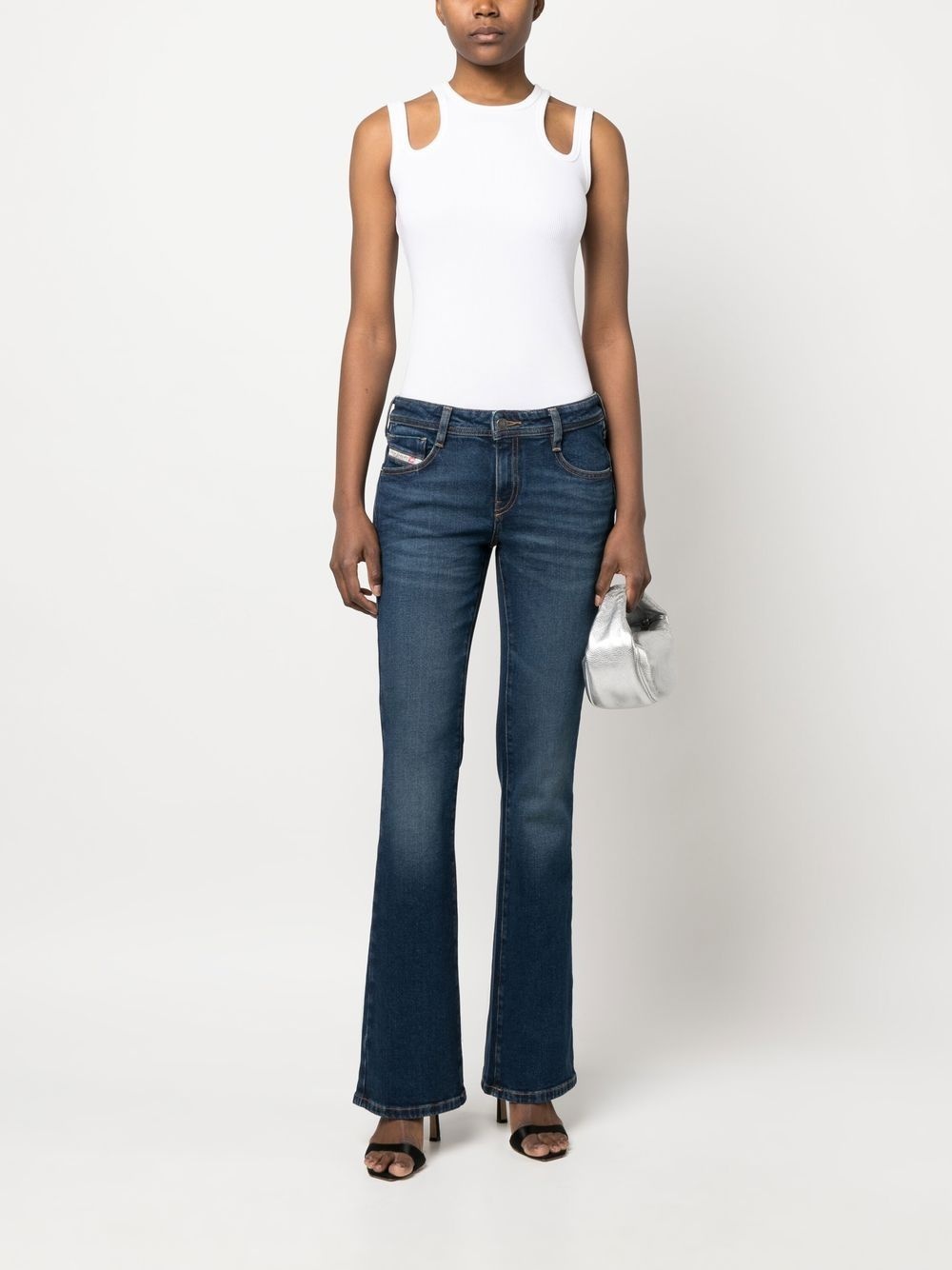 dark wash flared jeans - 4