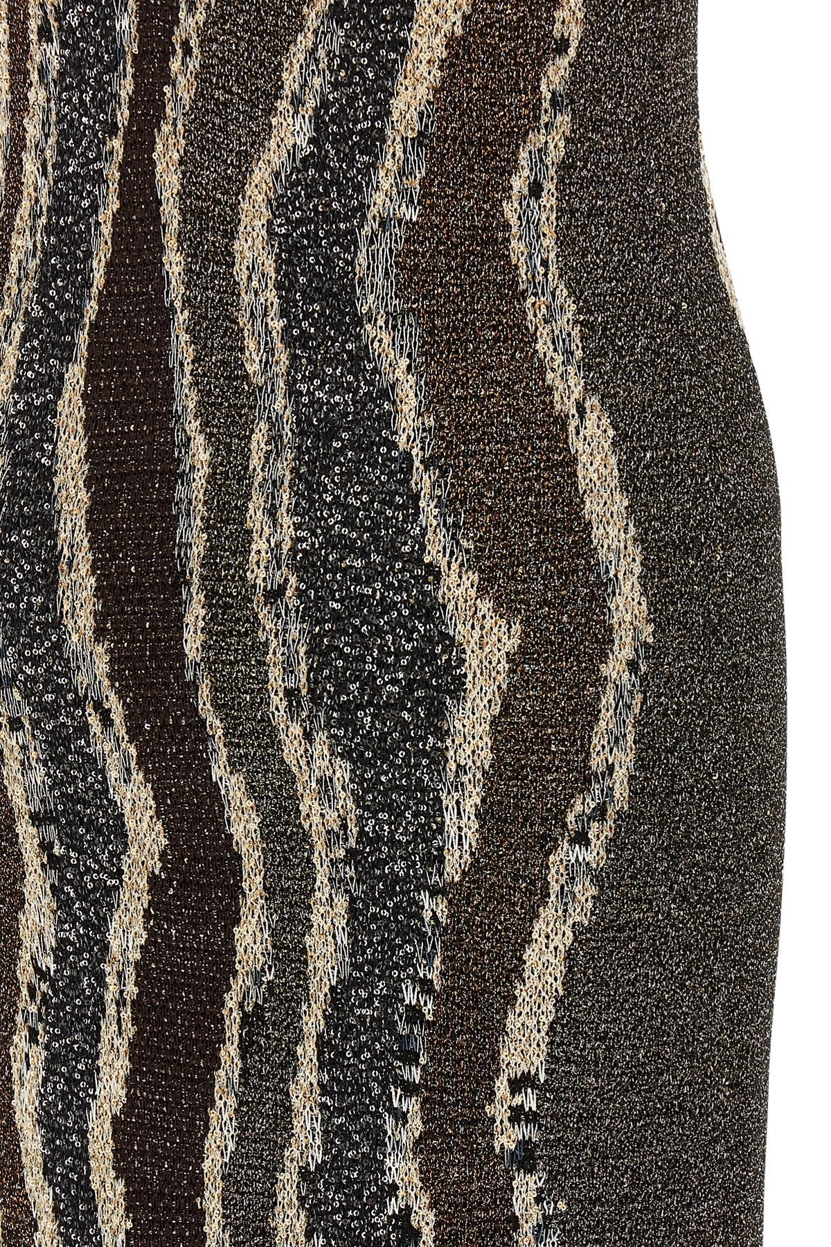 Wave pattern dress - 4