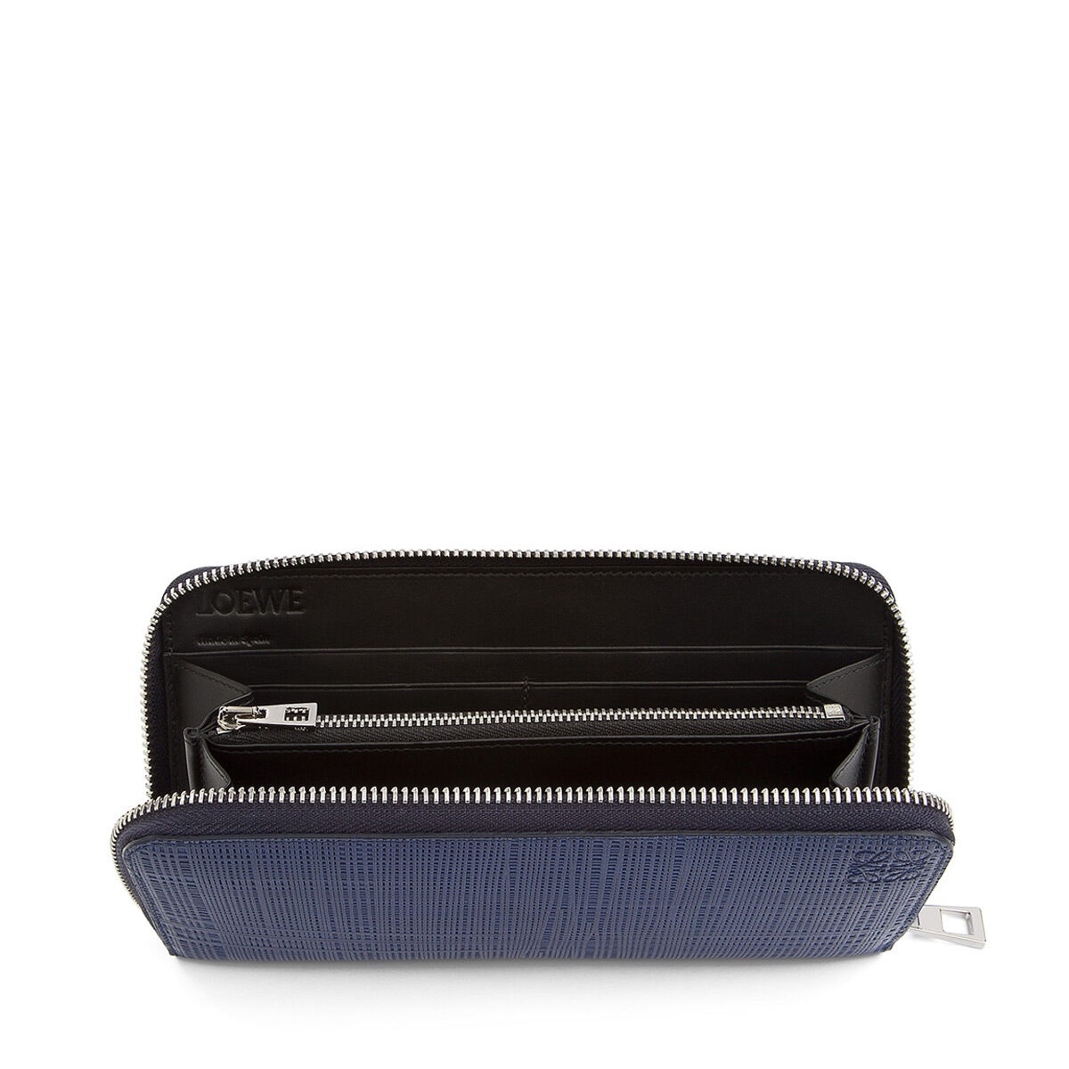 Zip around wallet in calfskin - 4