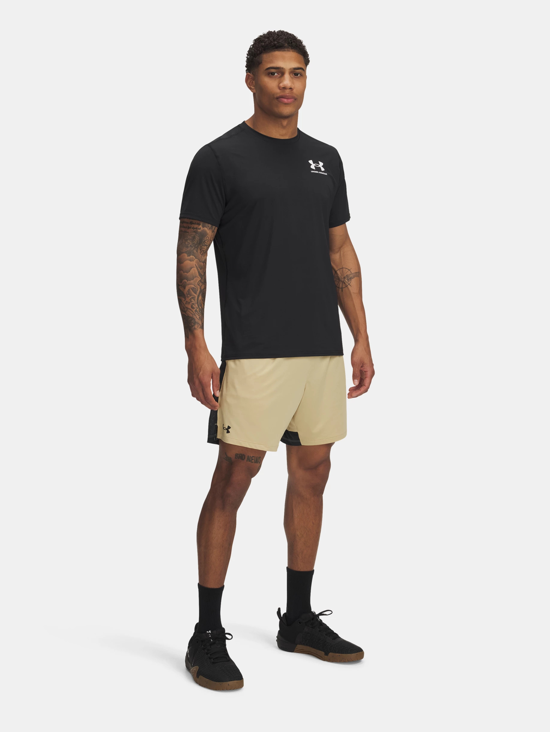 Men's UA Tech™ Vent 7" Shorts - 3