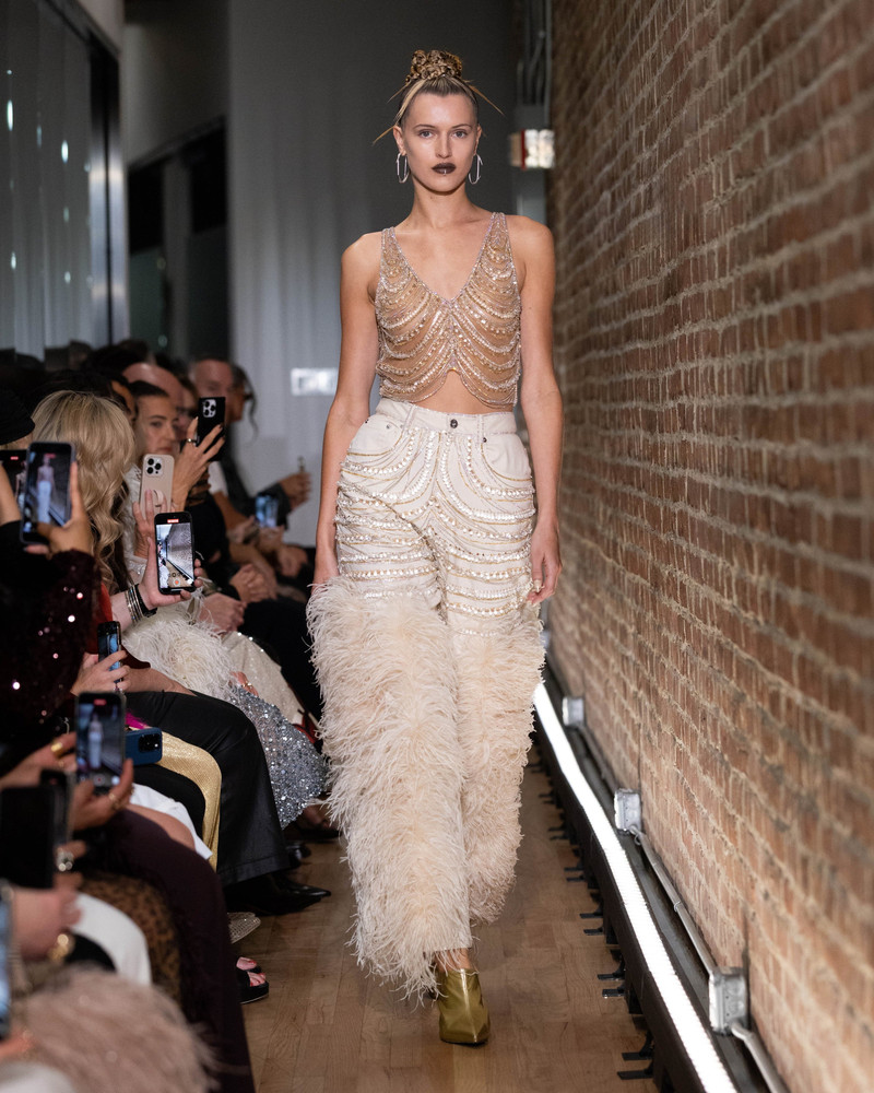 Stretch Cotton Twill Embroidered Pants With Feathers 1