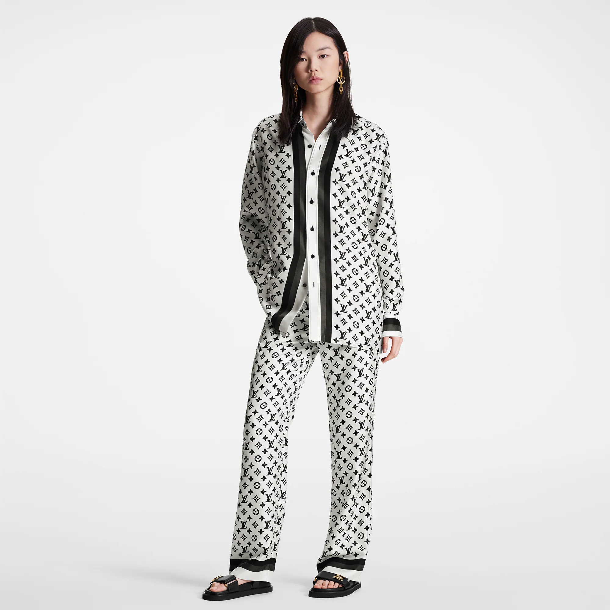 3D Monogram Stripe Accent Pajama Pants - 4