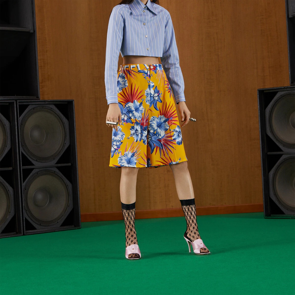 Wild flower print viscose bermuda pant - 6