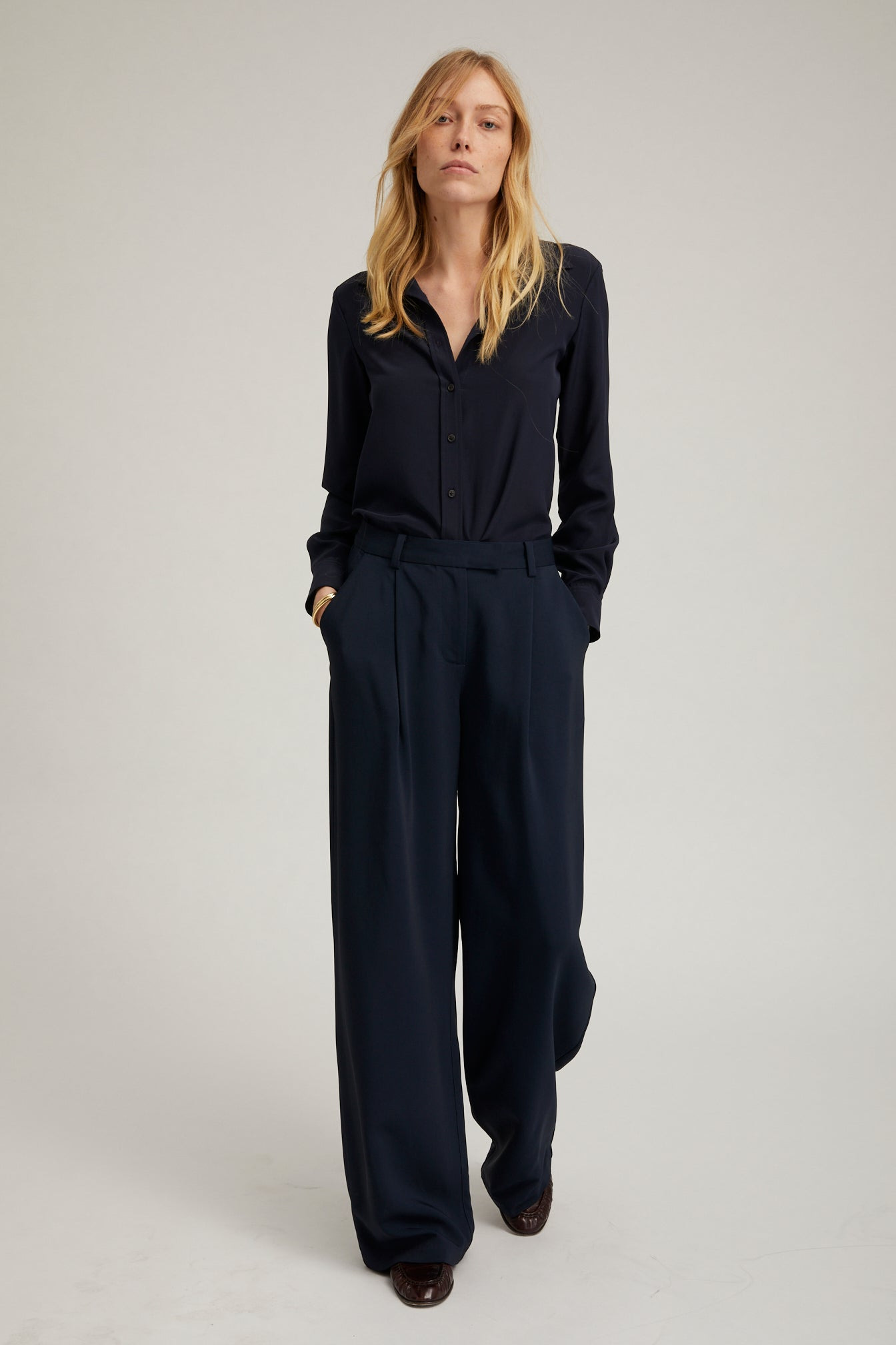 NAVY CREPE STRAIGHT LEG PLEATED TROUSERS - 2