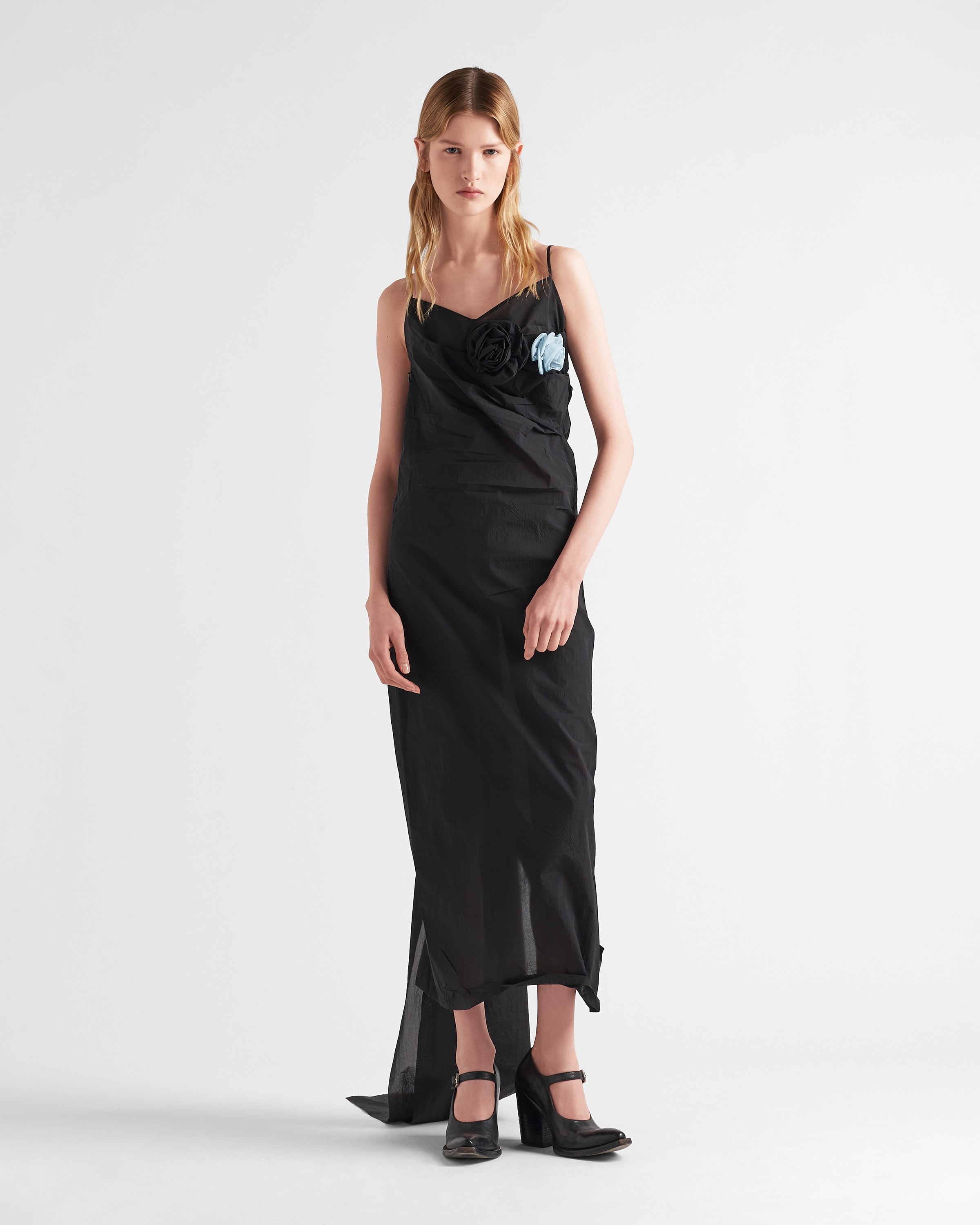 Long nylon crepe dress - 2
